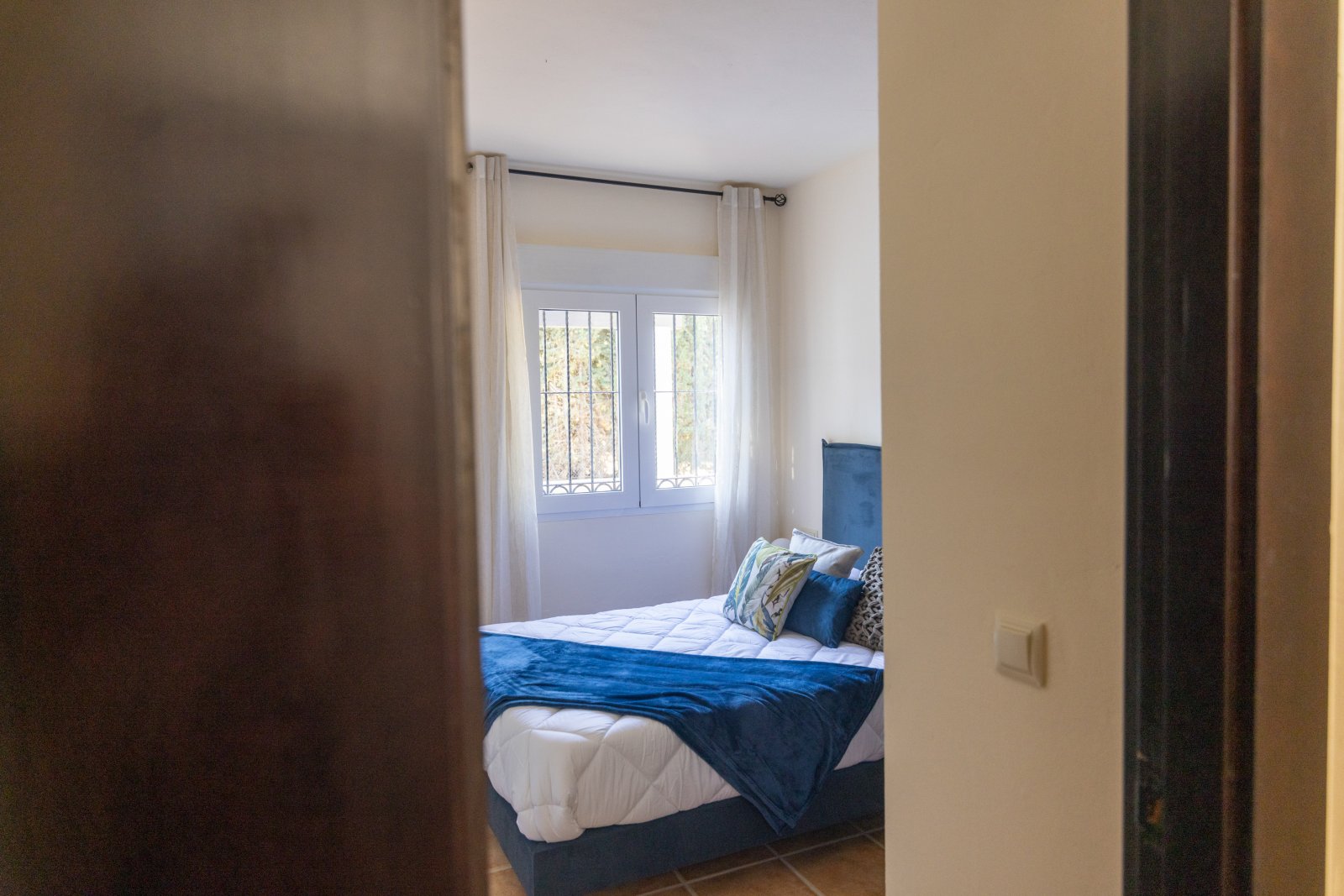  In der charmanten Umgebung von Fuente Álamo gelegen, bietet diese Wohnanlage eine Auswahl von 7 Häusern, die darauf ausgelegt sind, unterschiedliche 