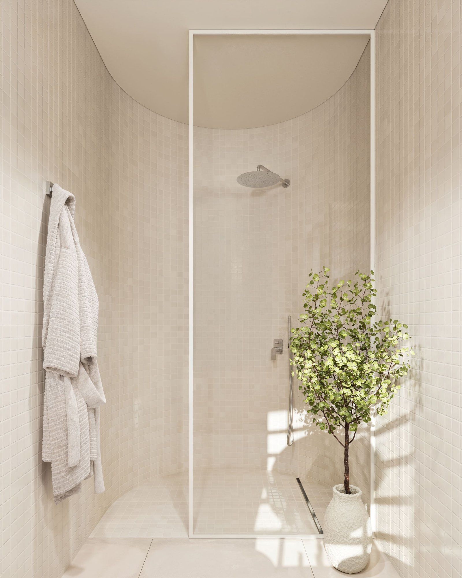  In der exklusiven Gegend von Castillo de Montemar gelegen, bietet diese Sammlung von 6 unabhängigen Häusern eine Umgebung von Ruhe und Privatsphäre. 