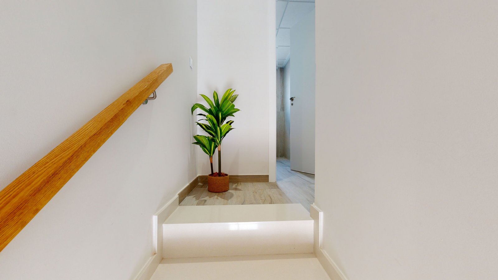  Im charmanten Ort Pilar de la Horadada gelegen, bietet diese Wohnanlage eine Vielzahl von Wohnmöglichkeiten, die unterschiedlichen Bedürfnissen gerec