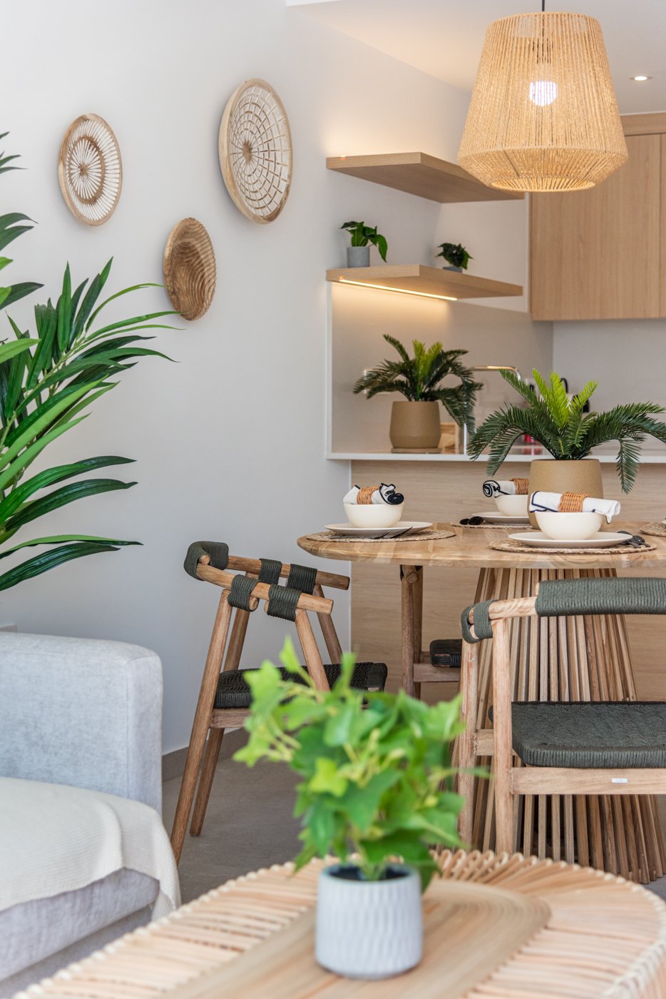 In der charmanten Stadt Los Alcázares gelegen, bietet dieser Komplex von 6 unabhängigen Immobilien einen exklusiven Lebensstil in einer privilegierte