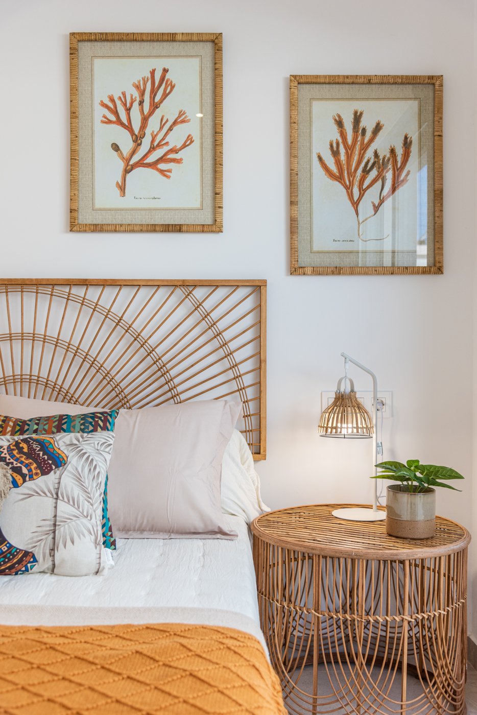  In der charmanten Stadt Los Alcázares gelegen, bietet dieser Komplex von 6 unabhängigen Immobilien einen exklusiven Lebensstil in einer privilegierte