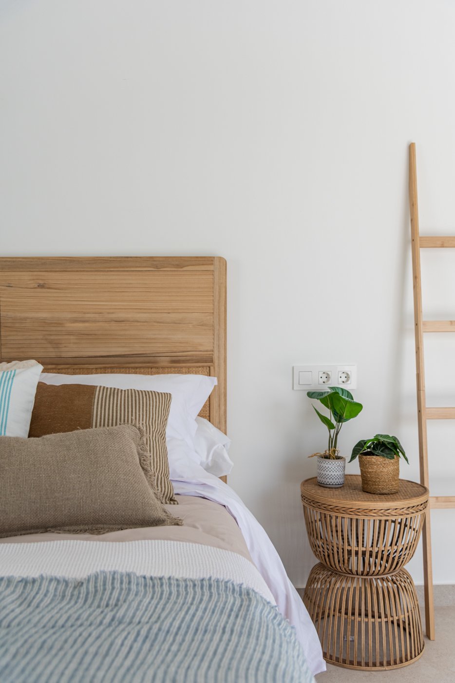  In der charmanten Stadt Los Alcázares gelegen, bietet dieser Komplex von 6 unabhängigen Immobilien einen exklusiven Lebensstil in einer privilegierte