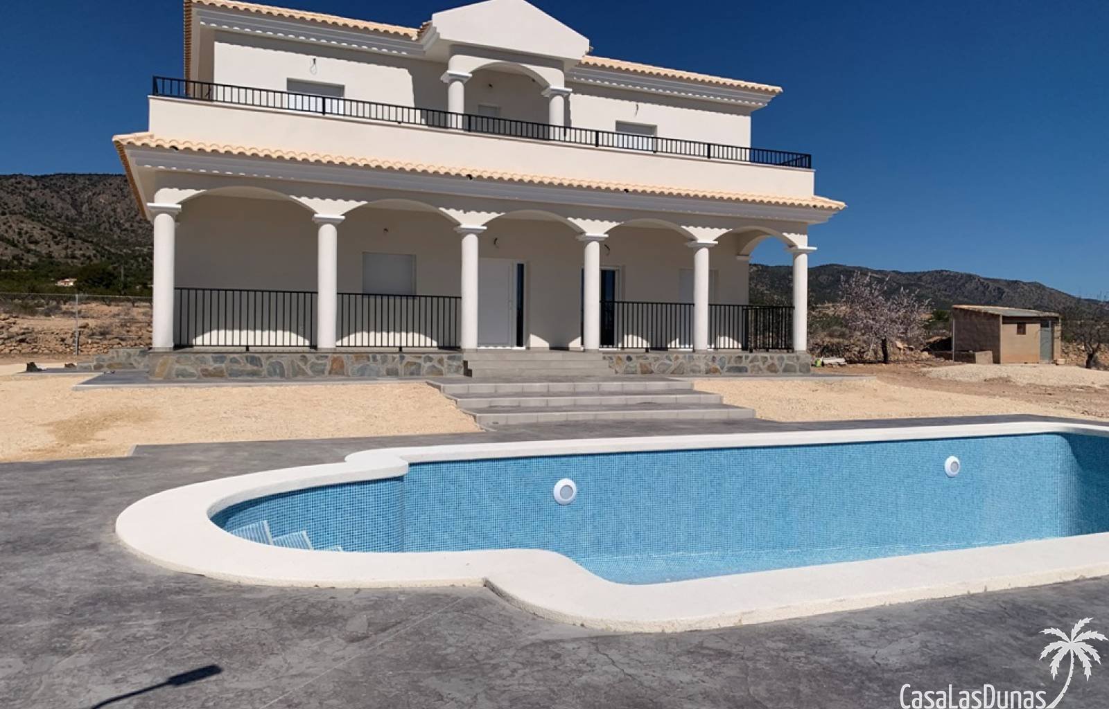  Bauen Sie Ihre eigene Traumvilla in Pinoso ! Es besteht die Möglichkeit, zwischen einem traditionellen Baustil und einem modernen Stil zu wählen. Das