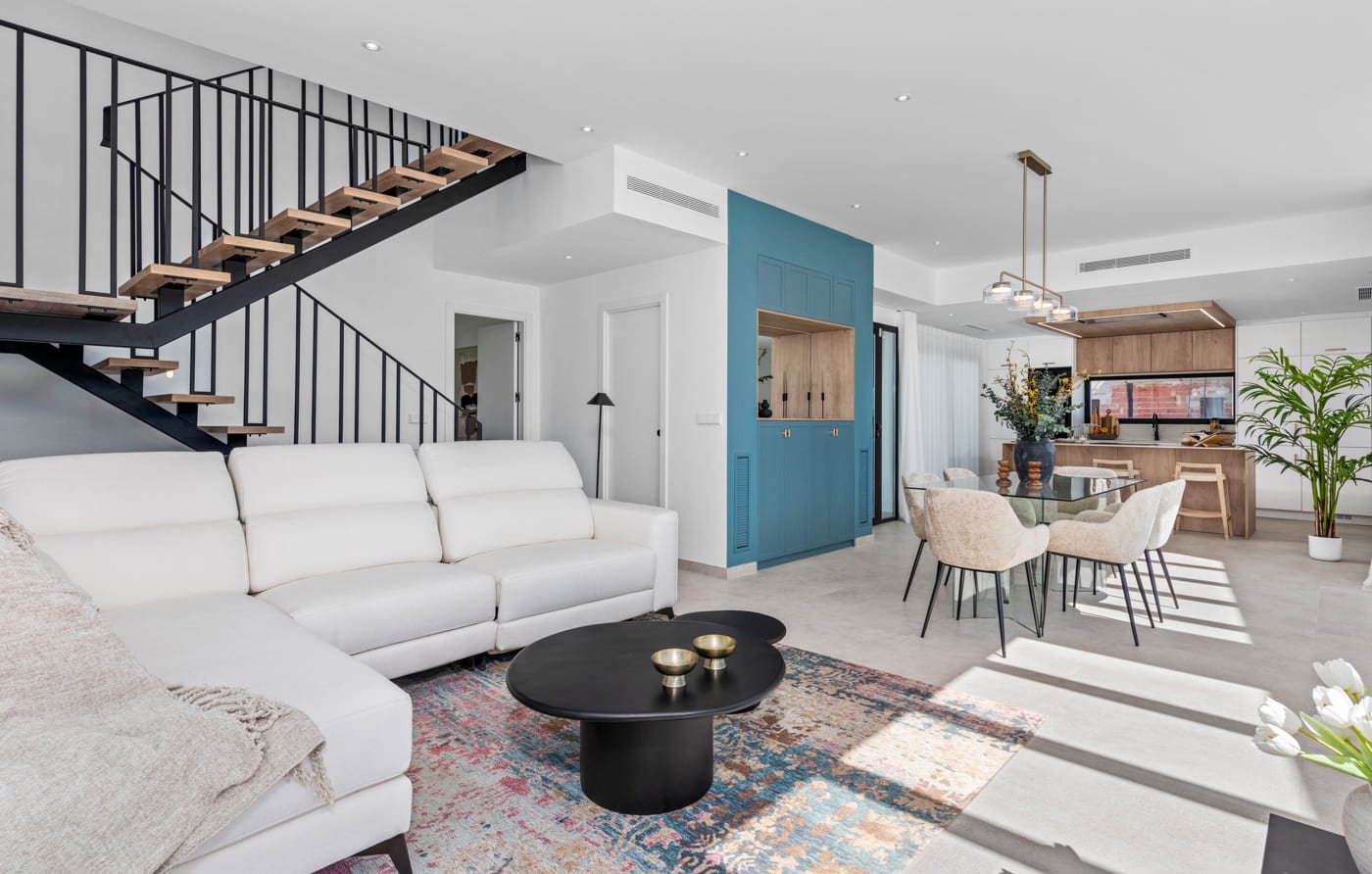  Im charmanten Ort Polop gelegen, bietet dieser Wohnkomplex 19 freistehende Häuser, die für diejenigen entworfen wurden, die ein exklusives und komfor