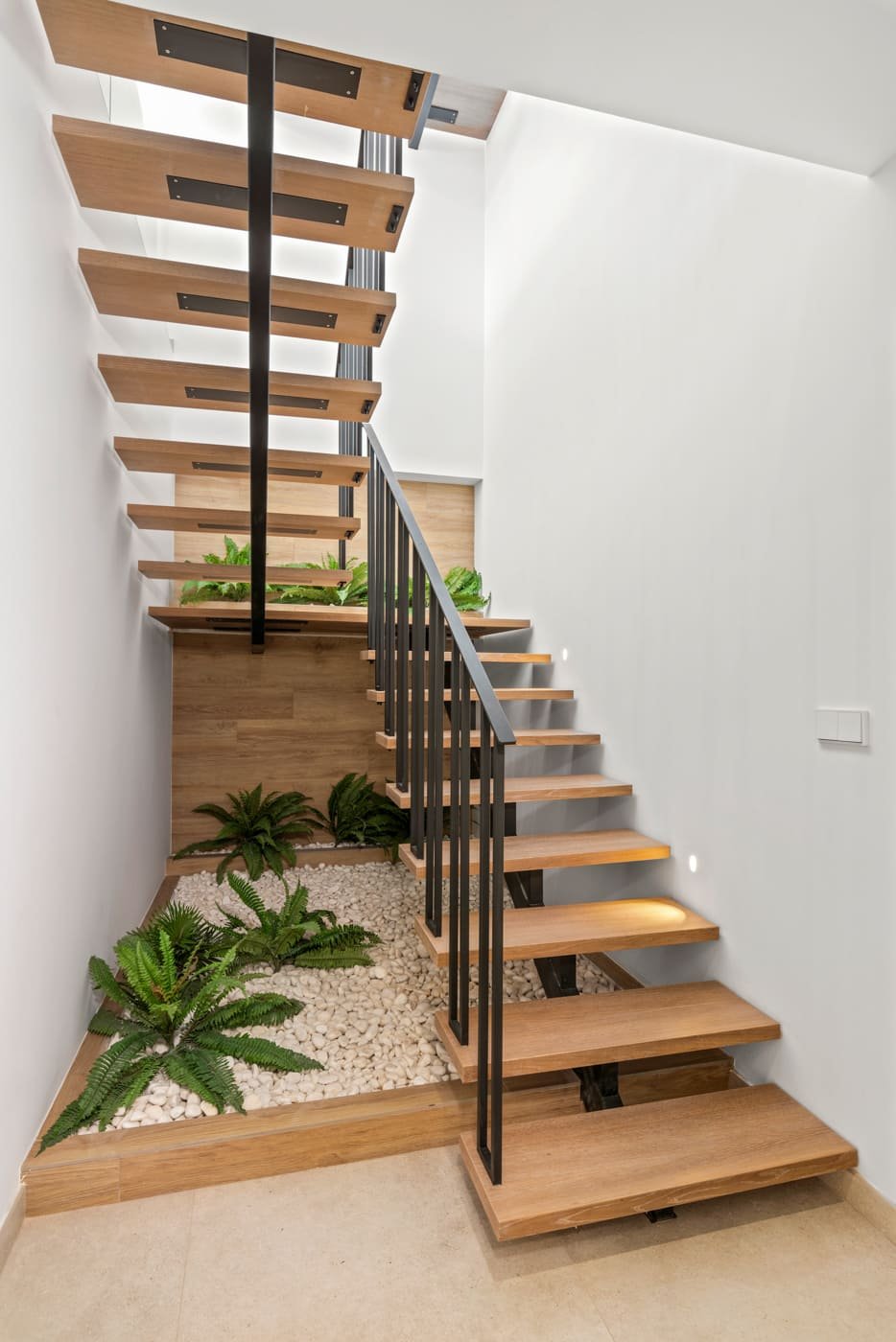  Im charmanten Ort Polop gelegen, bietet dieser Wohnkomplex 19 freistehende Häuser, die für diejenigen entworfen wurden, die ein exklusives und komfor