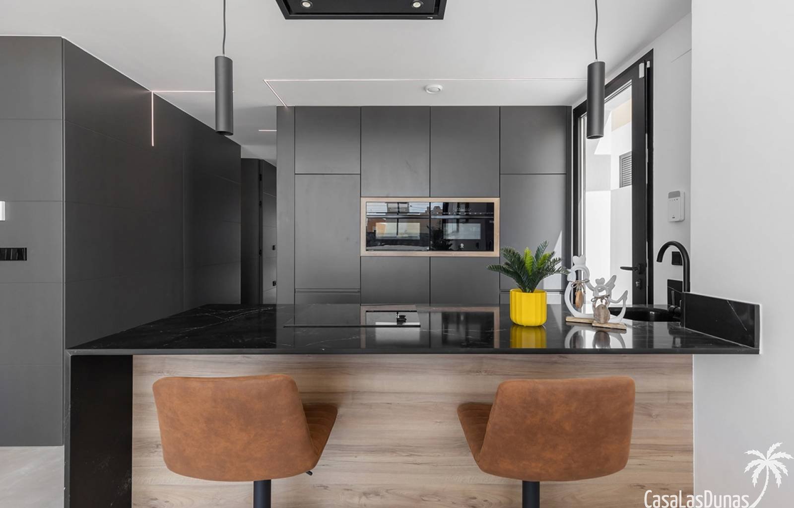  Betreten Sie eine Welt voller Komfort und Eleganz mit diesen neuen Villen in Los Balcones, Torrevieja. In einer ruhigen und exklusiven Gegend gelegen