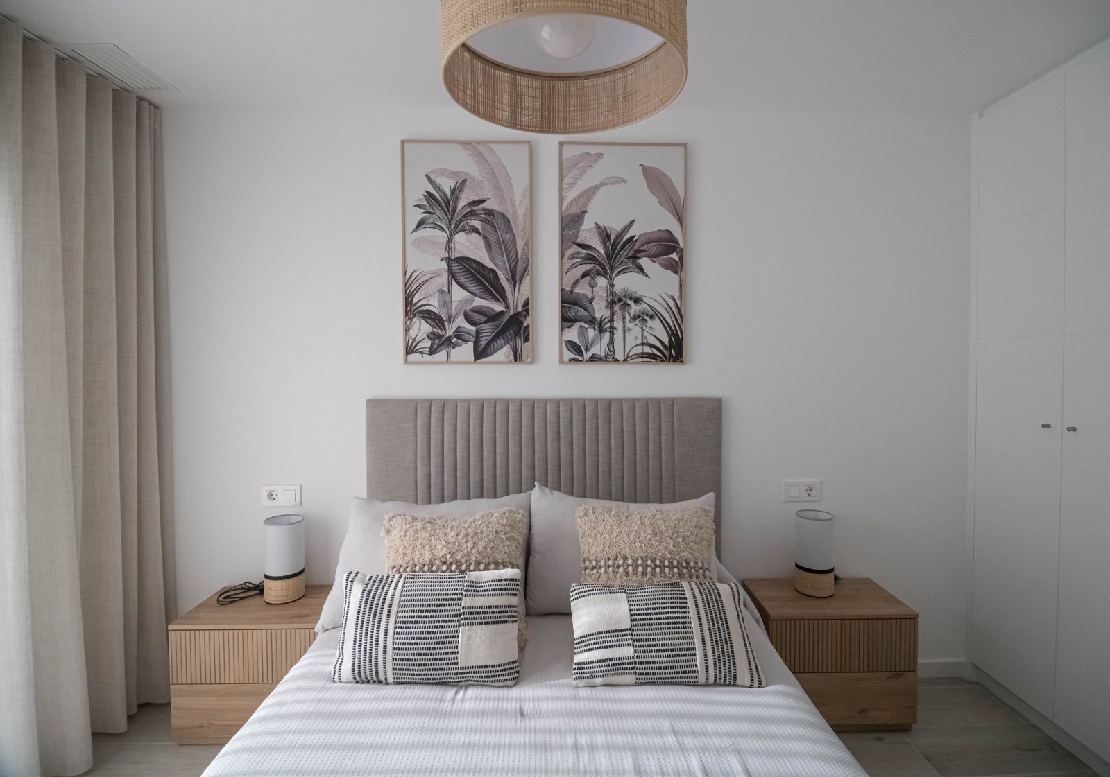  In der ruhigen Ortschaft Jerónimo und Avileses gelegen, bietet diese Wohnanlage 14 Reihenhäuser, die für diejenigen entworfen wurden, die ein Gleichg