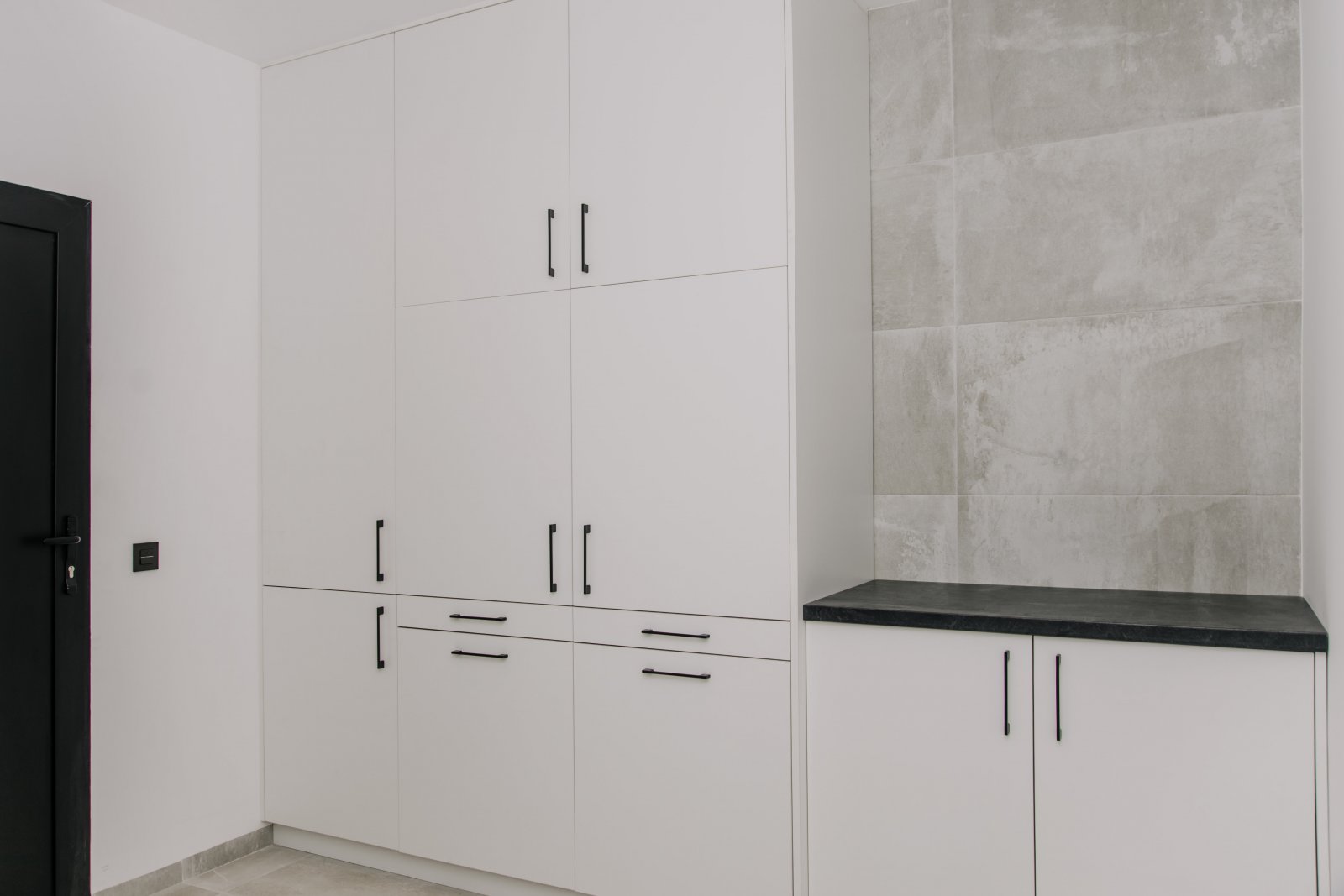  In der charmanten Stadt Rojales gelegen, bietet diese exklusive Sammlung von Villen ein einzigartiges Wohnerlebnis. Mit nur fünf verfügbaren Immobili