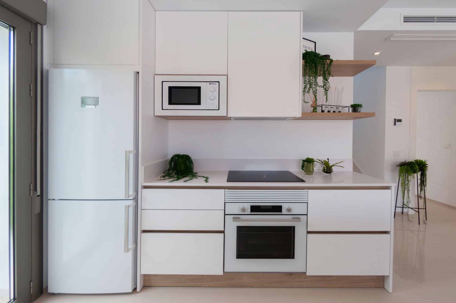  In der charmanten Ortschaft Los Alcázares gelegen, bieten diese freistehenden Chalets eine einzigartige Gelegenheit, eine privilegierte Umgebung zu g