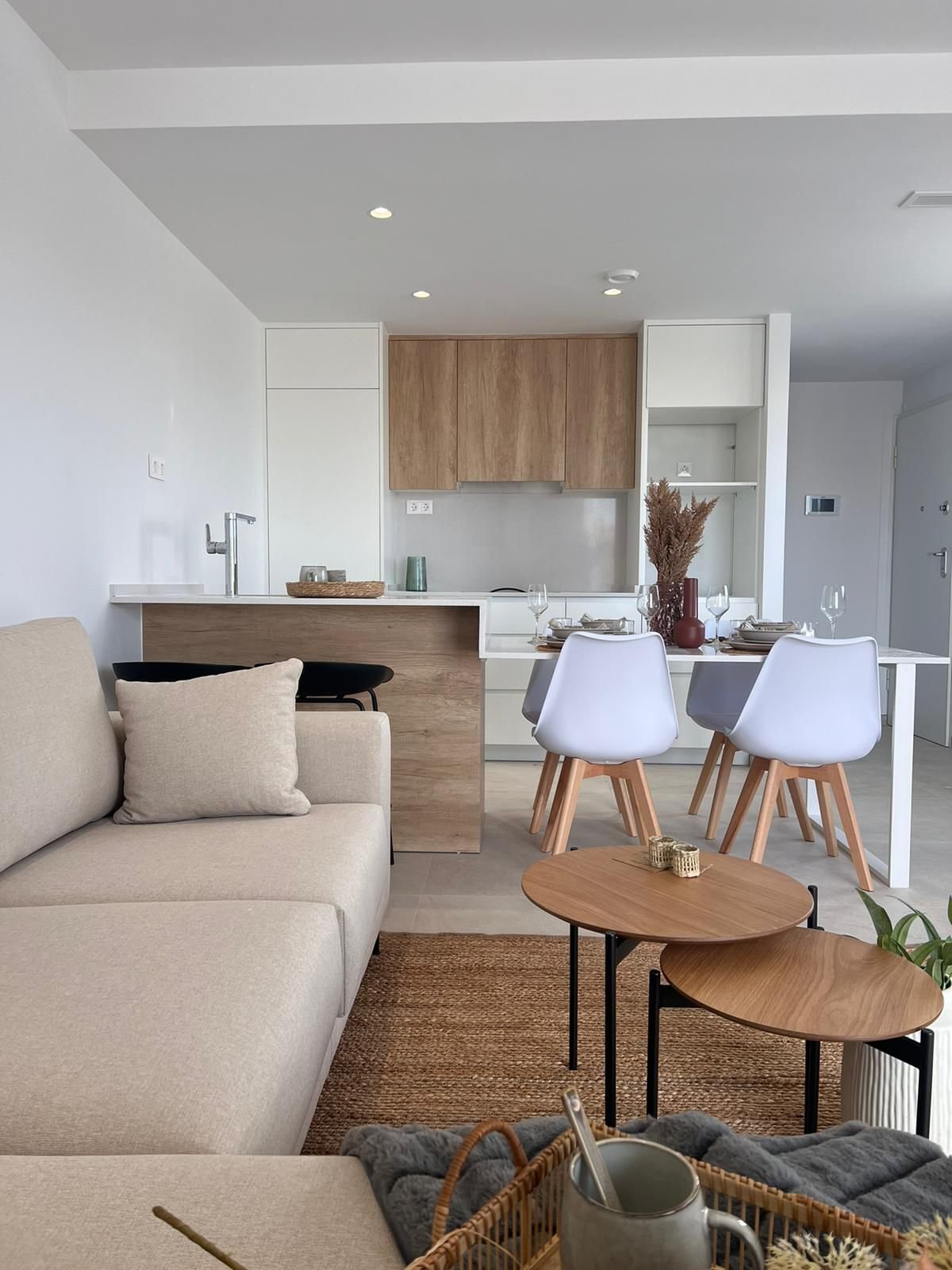 In der charmanten Stadt San Javier gelegen, bietet diese exklusive Wohnanlage eine Auswahl an Wohnhäusern, die darauf ausgelegt sind, die Bedürfnisse