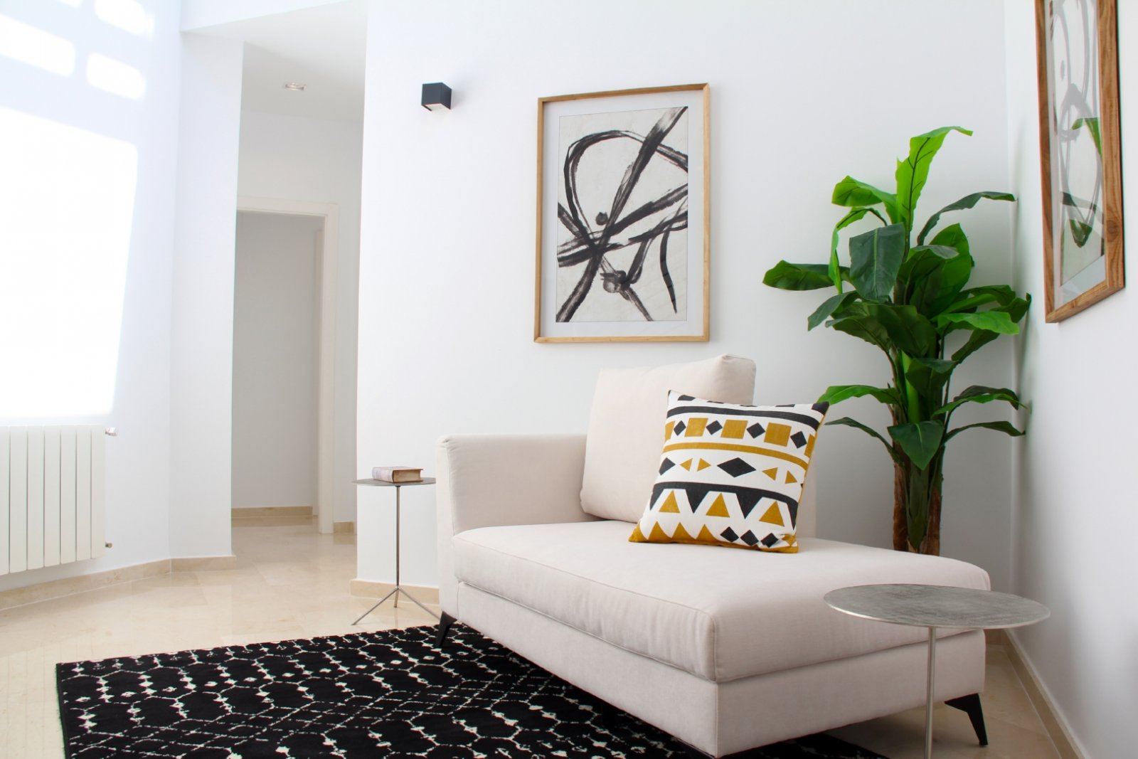  Diese Immobilien befinden sich in der exklusiven Ortschaft Altea und bieten ein einzigartiges Wohnerlebnis mit beeindruckendem Meerblick. Die Anlage 