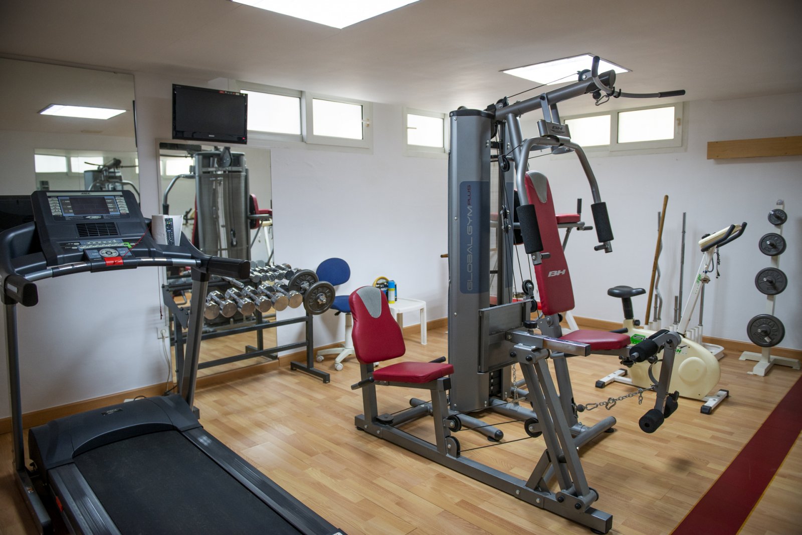 Diese Villa befindet sich in der charmanten Gemeinde San Pedro del Pinatar und bietet ein einzigartiges Wohnerlebnis mit Meerblick. Die Immobilie lie