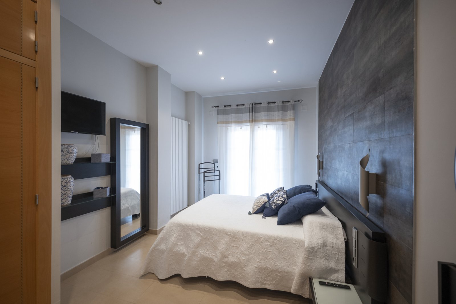  In der ruhigen Gegend von Jerónimo und Avileses gelegen, bietet diese exklusive Villa eine ideale Umgebung für diejenigen, die ein Zuhause in einer f