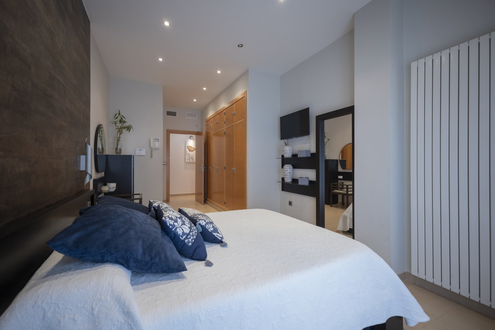  In der ruhigen Gegend von Jerónimo und Avileses gelegen, bietet diese exklusive Villa eine ideale Umgebung für diejenigen, die ein Zuhause in einer f