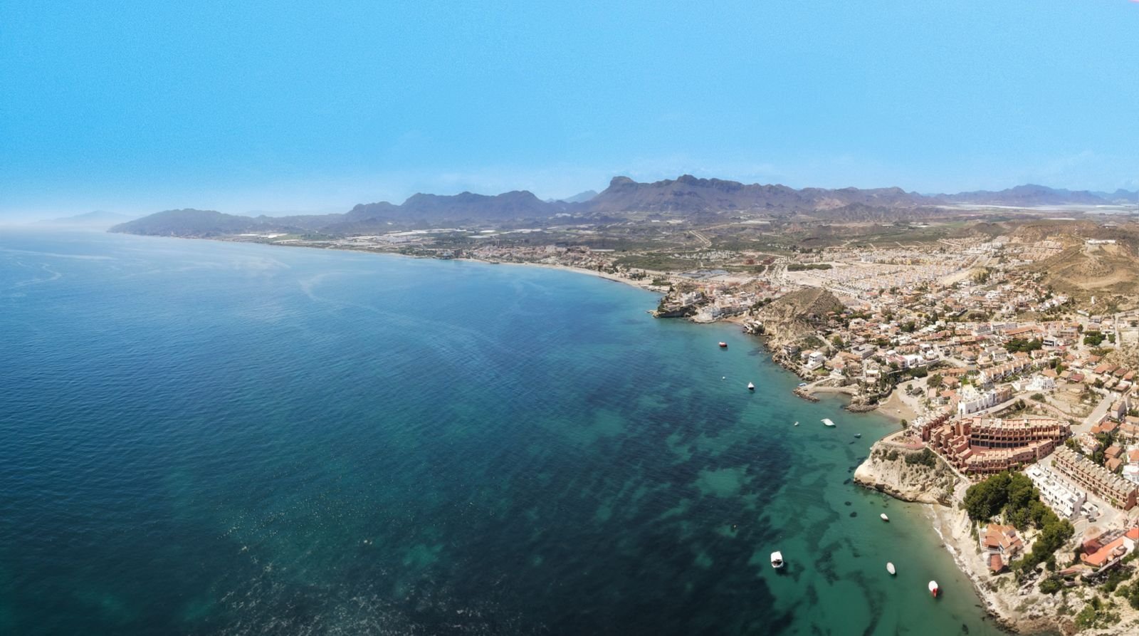 San Juan de los Terreros:  In der charmanten Ortschaft Pulpí gelegen, bietet diese exklusive Wohnanlage 18 unabhängige Häuser, die für diejenigen entworfen wurden, die eine ruh 