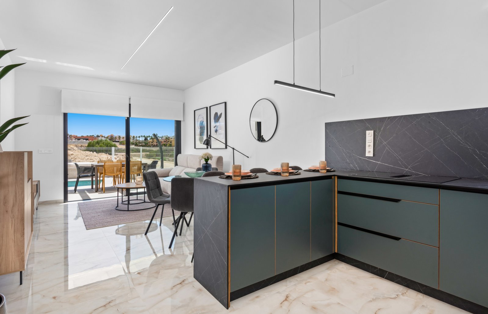  In der charmanten Ortschaft Algorfa gelegen, bietet diese exklusive Sammlung von 44 freistehenden Häusern eine privilegierte Umgebung für diejenigen,