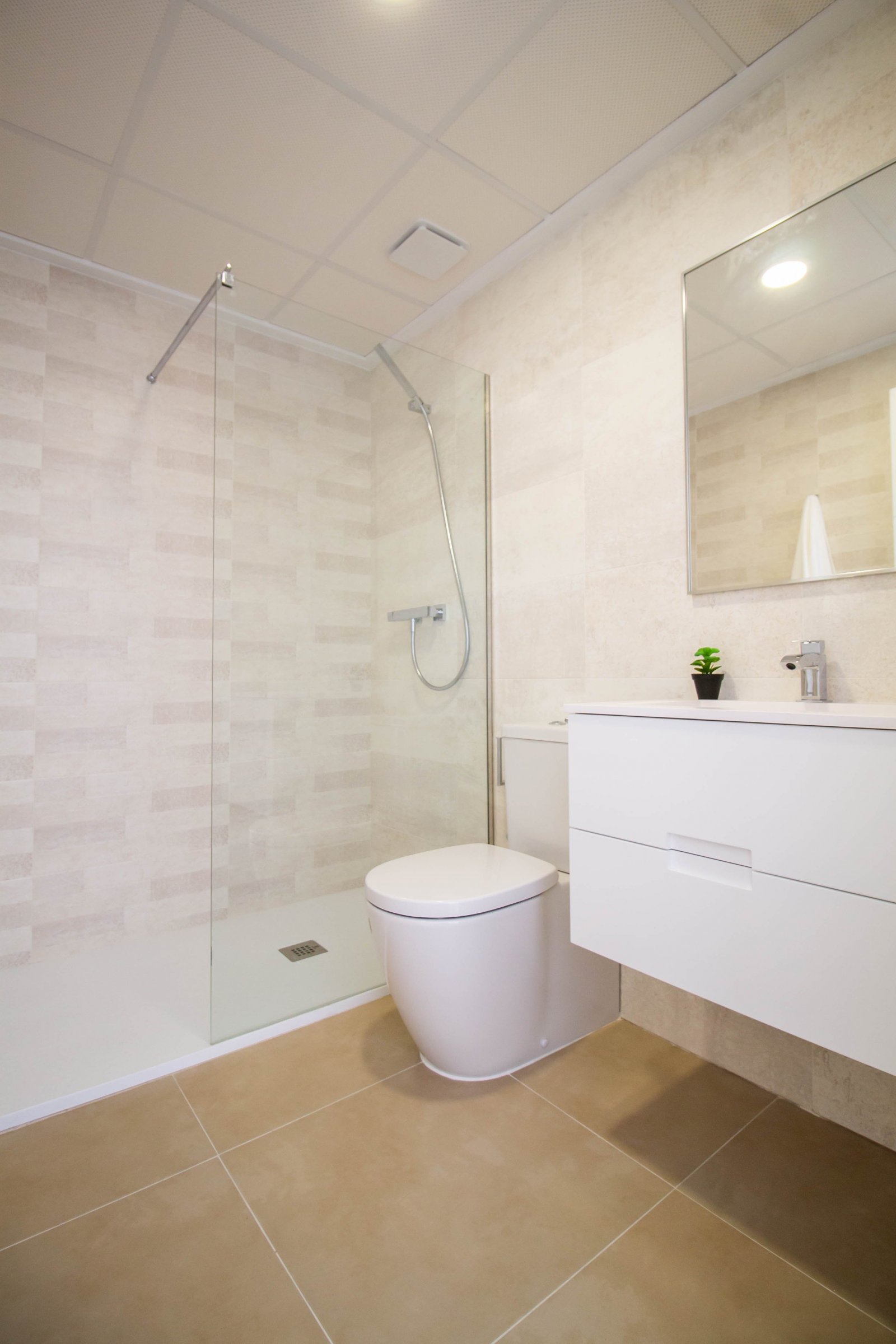  In der charmanten Gegend von Vistabella gelegen, bietet diese exklusive Wohnanlage eine Auswahl von sechs Immobilien, die darauf ausgelegt sind, die 