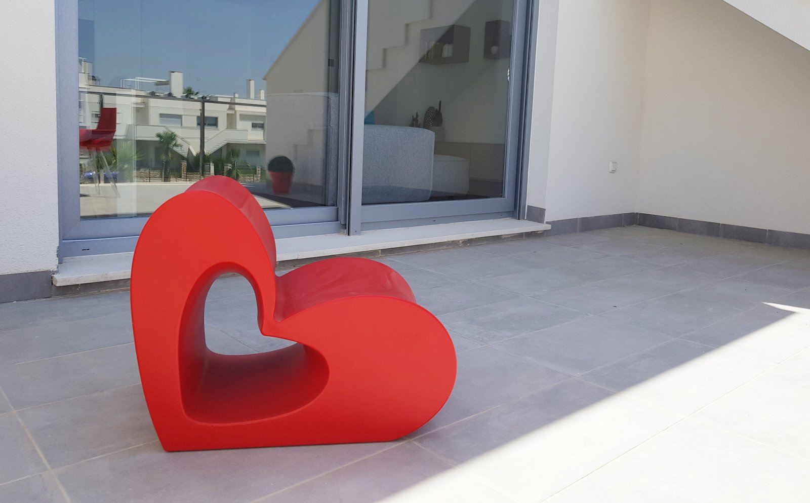  In der charmanten Gegend von Vistabella gelegen, bietet diese exklusive Wohnanlage eine Auswahl von sechs Immobilien, die darauf ausgelegt sind, die 