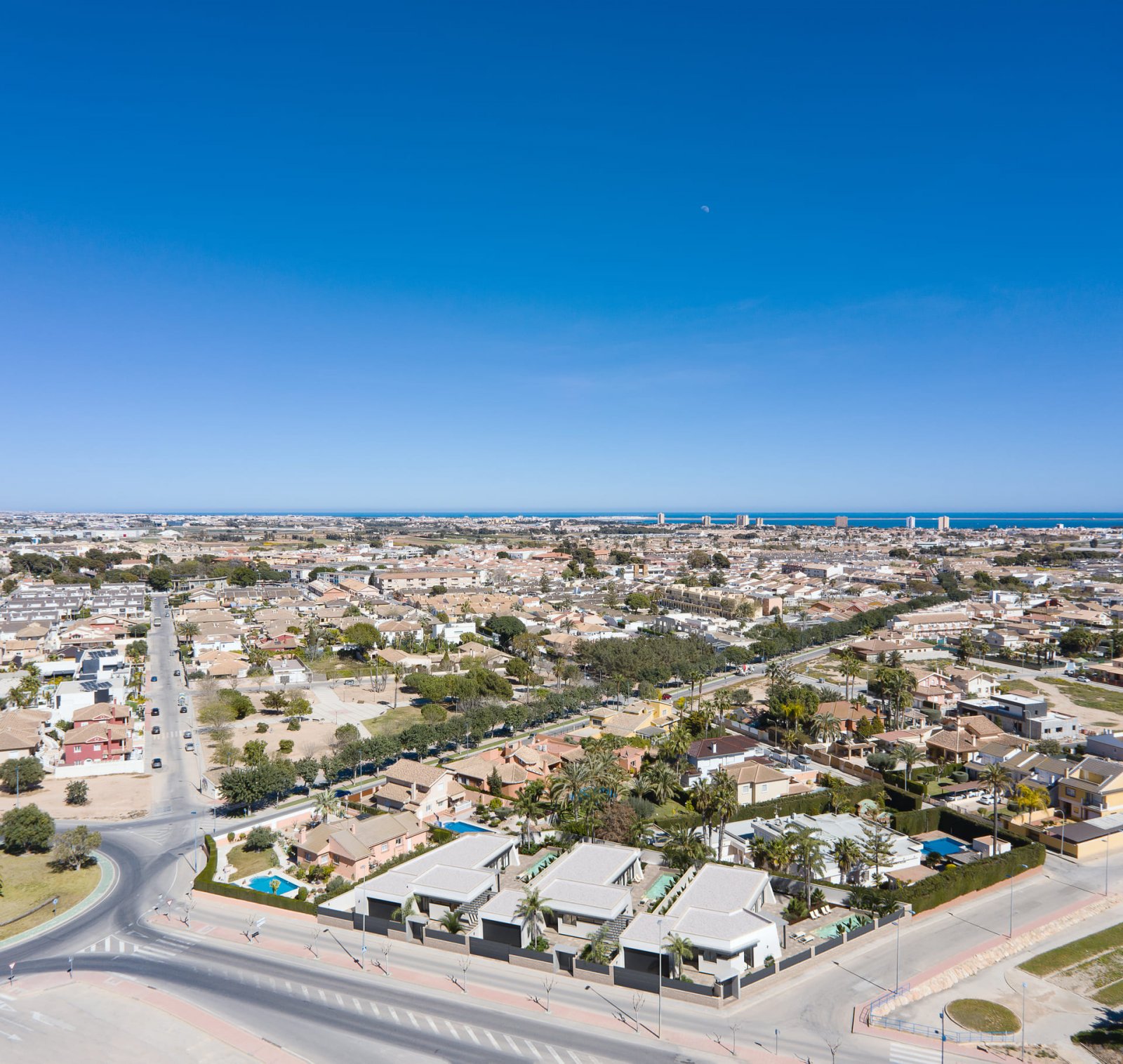  In der charmanten Ortschaft San Javier gelegen, bieten diese exklusiven Villen eine privilegierte Umgebung für diejenigen, die ein Zuhause an der Küs