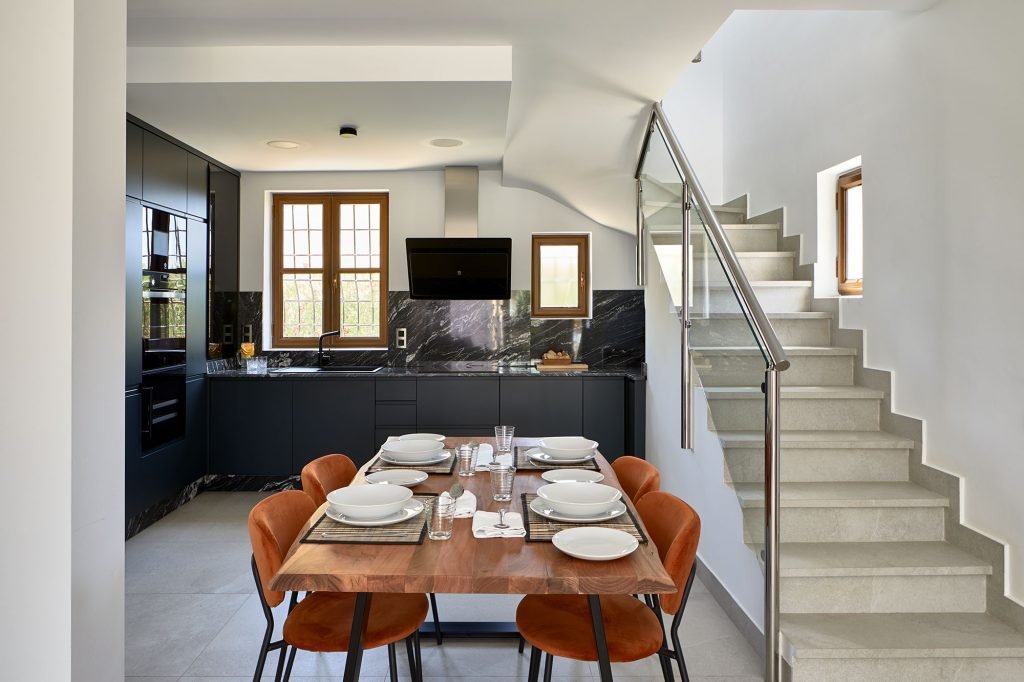  In der charmanten Ortschaft Cuevas del Almanzora gelegen, bietet diese exklusive Wohnanlage 13 unabhängige Wohnhäuser, die für diejenigen entworfen w