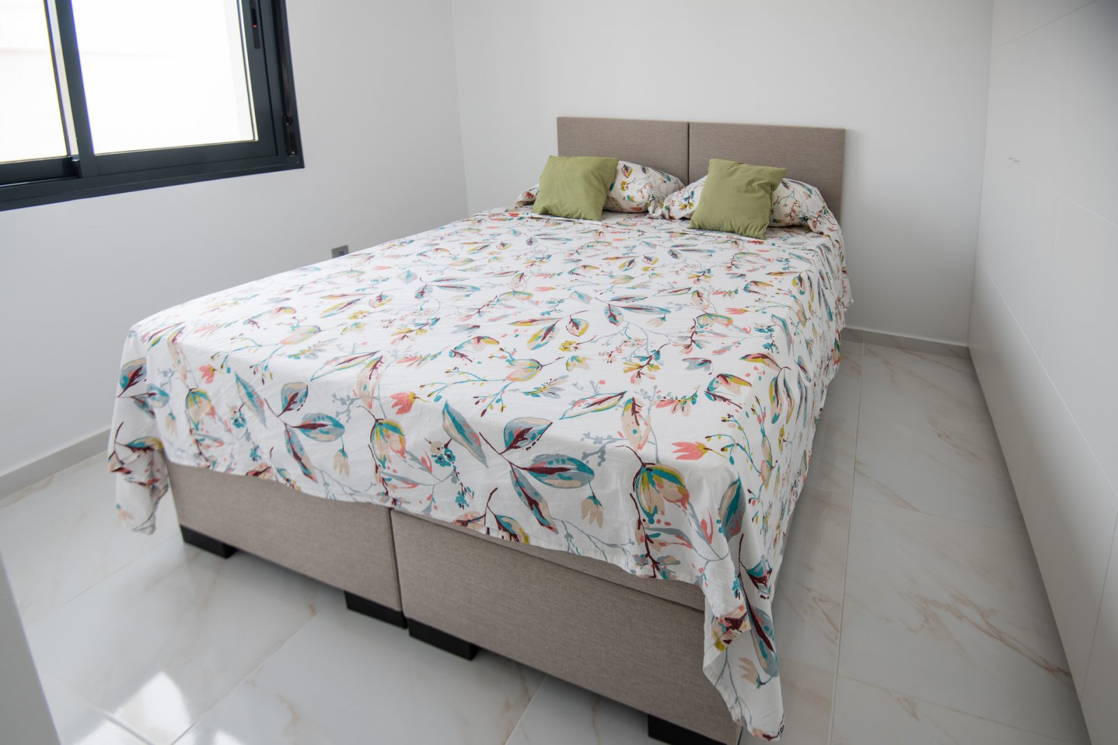  In der charmanten Umgebung von Pinar de Campoverde gelegen, bietet dieser Komplex von 9 freistehenden Häusern einen exklusiven und komfortablen Leben