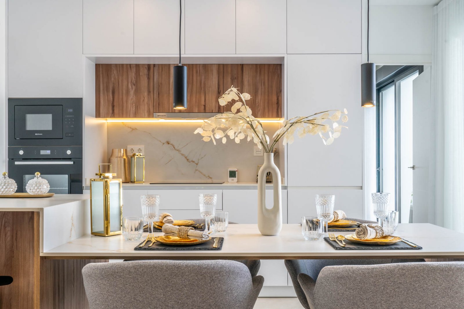 In der charmanten Ortschaft Torre-Pacheco gelegen, bietet diese Wohnanlage 36 unabhängige Wohnhäuser, die für diejenigen entworfen wurden, die einen