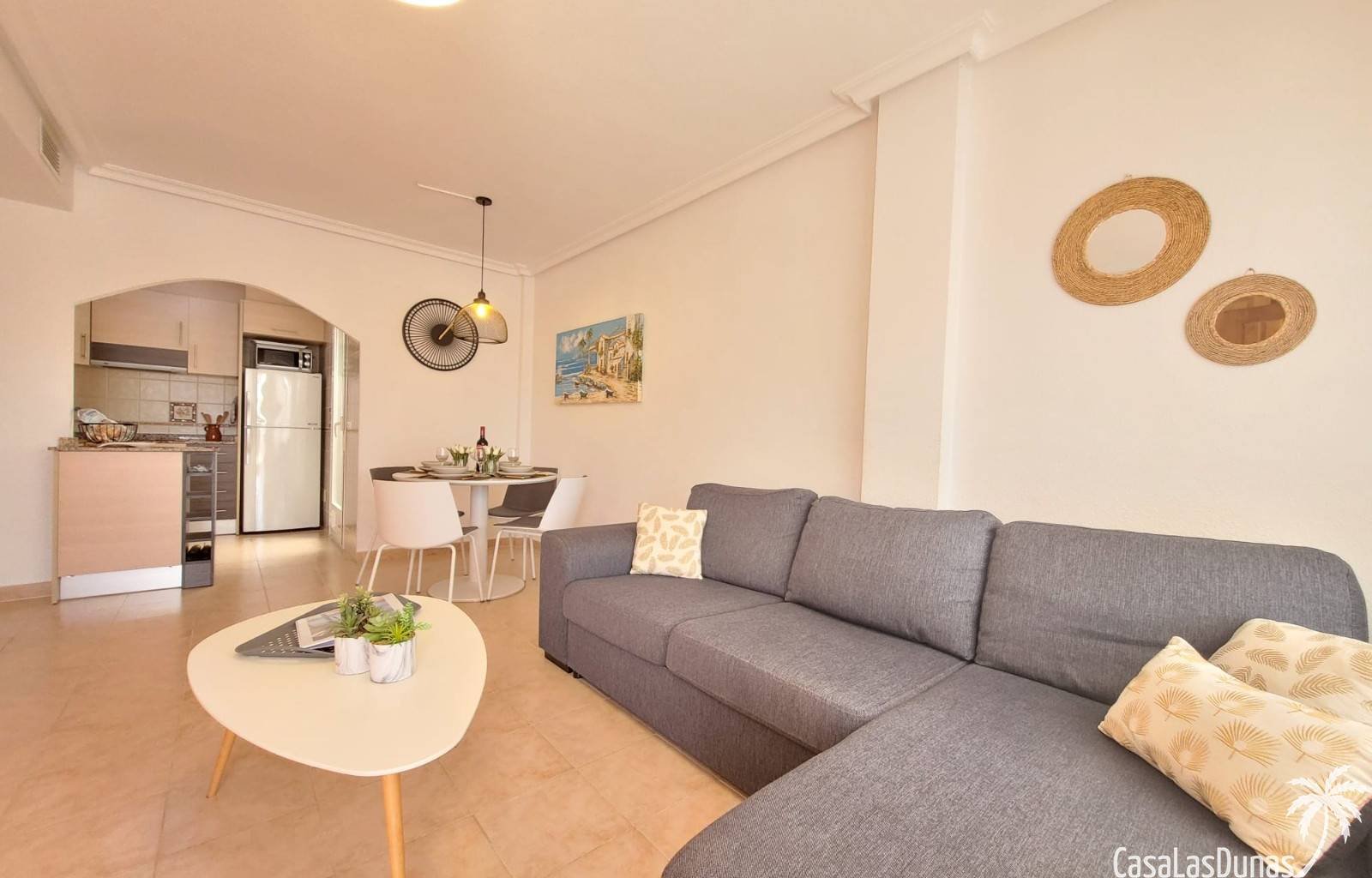 Casa de Cerro ist eine charmante Ferienunterkunft, die alles bietet, was Sie für einen erholsamen und komfortablen Urlaub benötigen. Dieses Gebäude v