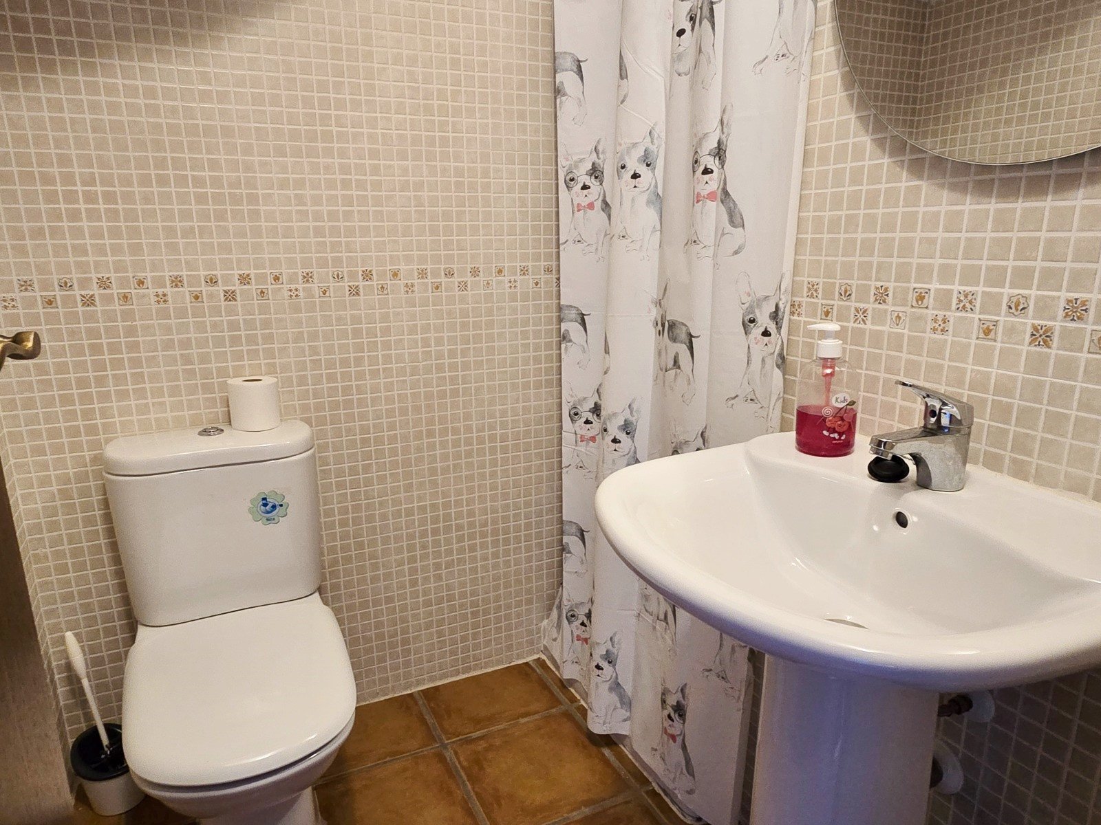 Wunderschöne, nach Süden ausgerichtete Doppelhaushälfte in La Finca Golf, Algorfa.
Wir freuen uns, Ihnen diese bezugsfertige 100 m² große D