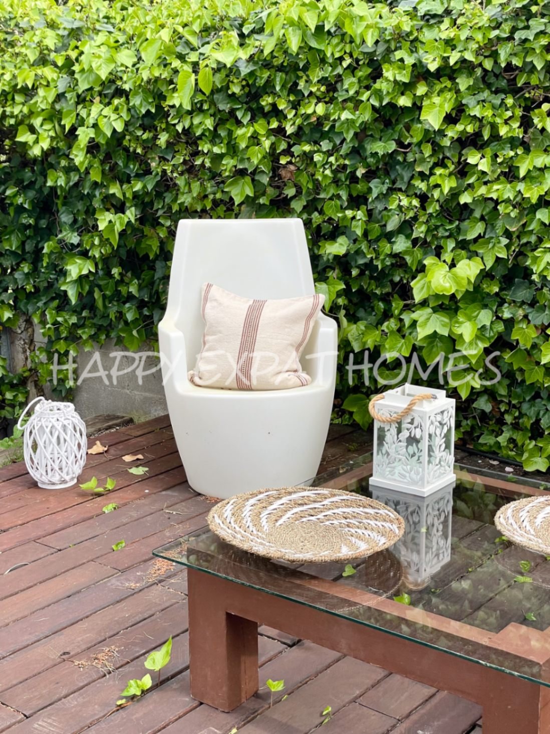 Unglaubliches Doppelhaus mit TOURISTISCHER LIZENZ und privatem Wald. Mit etwas Liebe und einigen Renovierungen hat diese Immobilie das Potenzial, eine