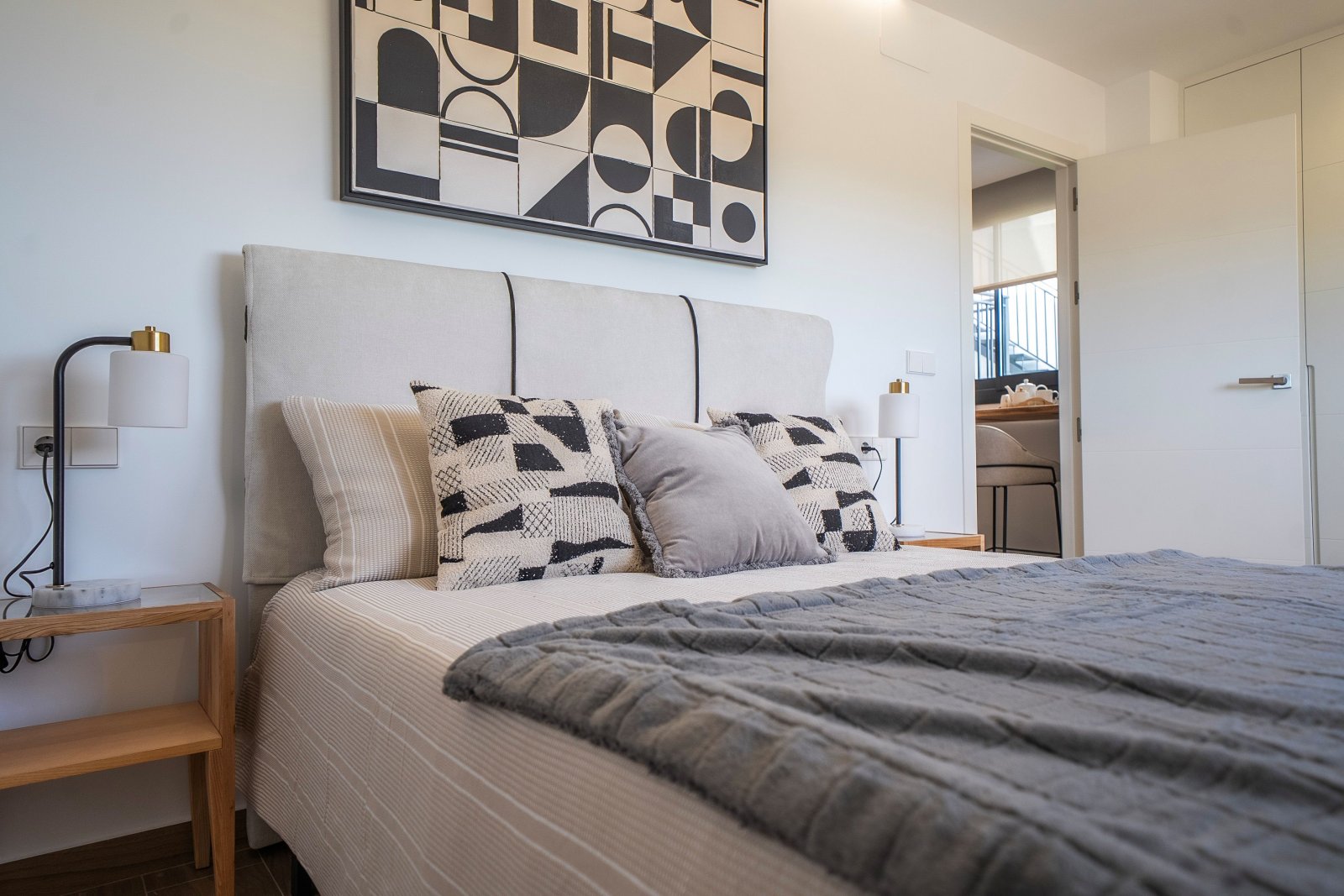 In der charmanten Stadt Algorfa gelegen, bietet diese exklusive Wohnanlage eine Auswahl an Häusern, die unterschiedlichen Bedürfnissen und Lebensstil