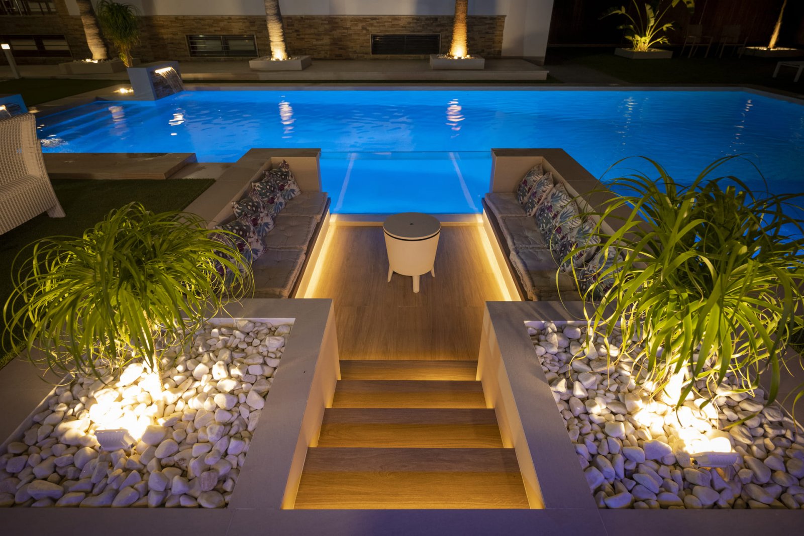 In der ruhigen Gegend von Jerónimo und Avileses gelegen, bietet diese exklusive Villa eine ideale Umgebung für diejenigen, die ein Zuhause in einer f