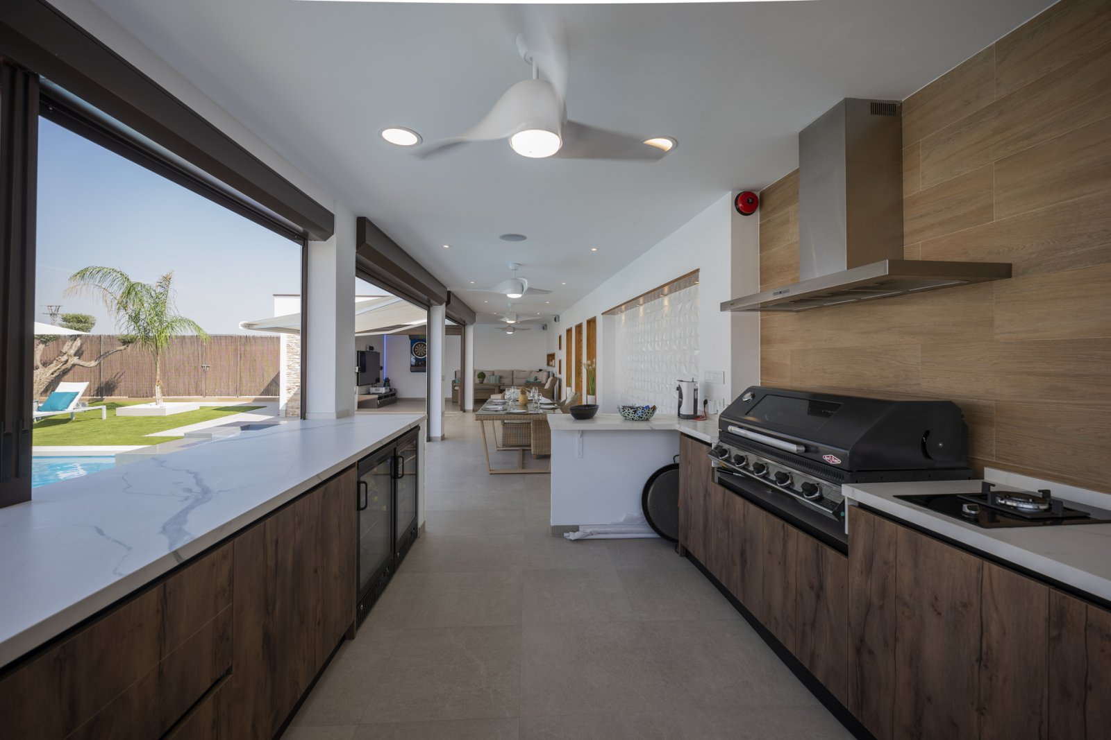 In der ruhigen Gegend von Jerónimo und Avileses gelegen, bietet diese exklusive Villa eine ideale Umgebung für diejenigen, die ein Zuhause in einer f