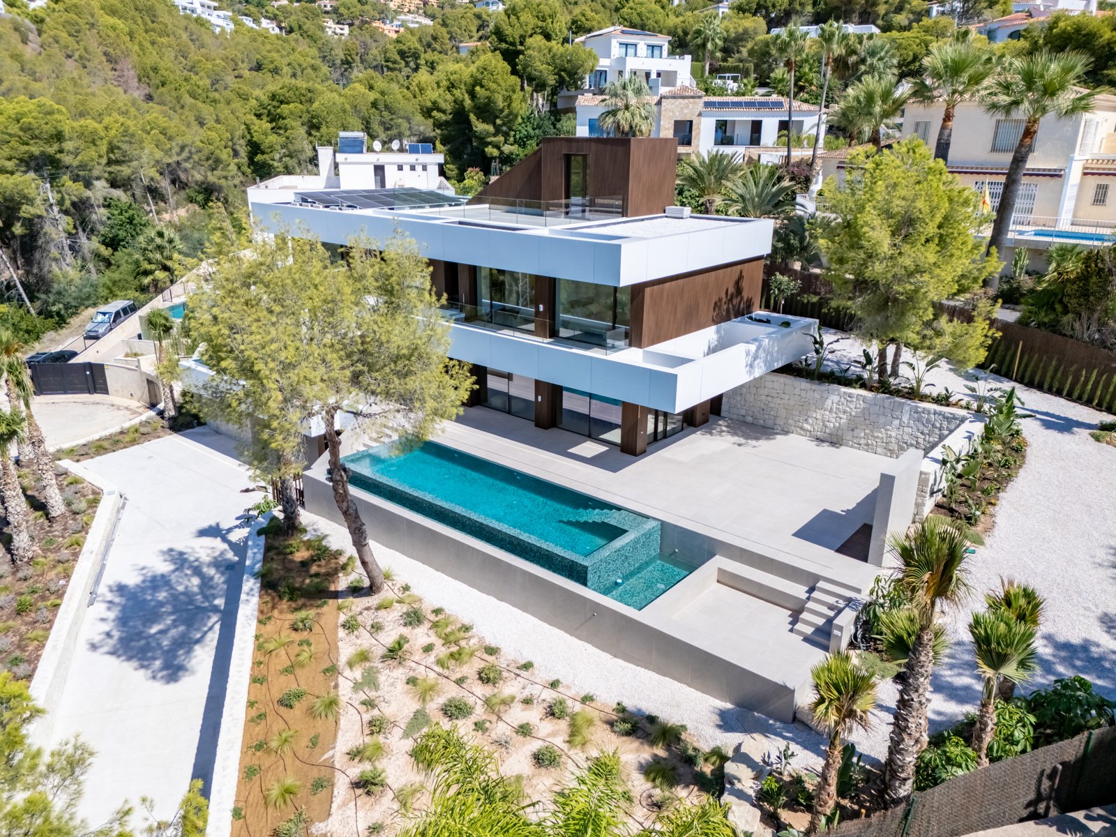  Komplett fertiggestellte Luxusimmobilie in Altea, mit Meerblick, in einer sehr ruhigen Gegend, gebaut nach Nachhaltigkeits- und Energieeffizienzstand