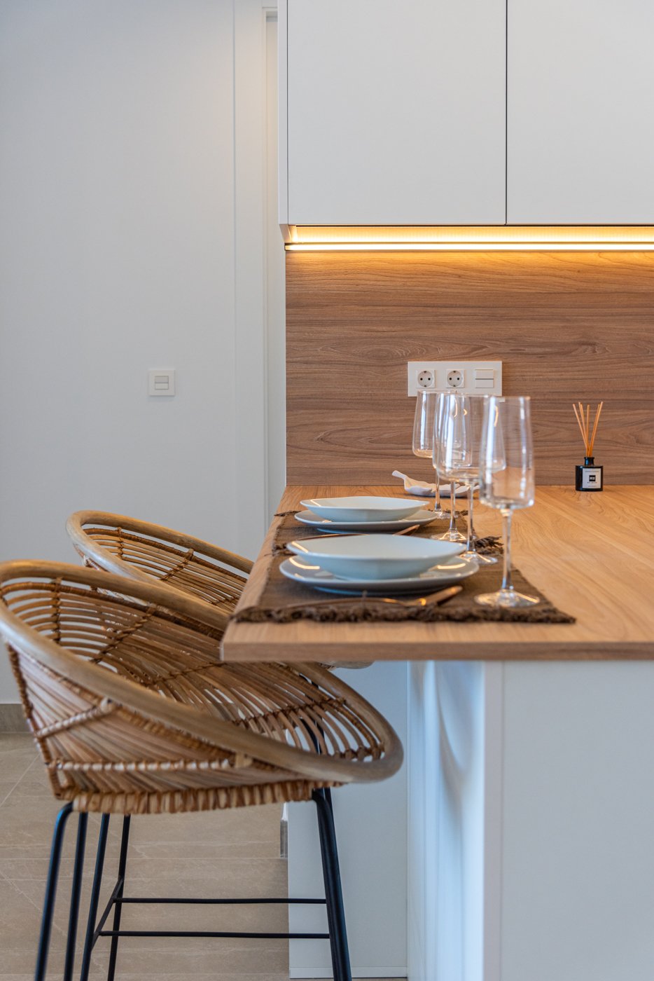 In der charmanten Stadt Benijófar gelegen, bietet dieser Wohnkomplex insgesamt 31 Wohnungen, die darauf ausgelegt sind, die Bedürfnisse der anspruchs