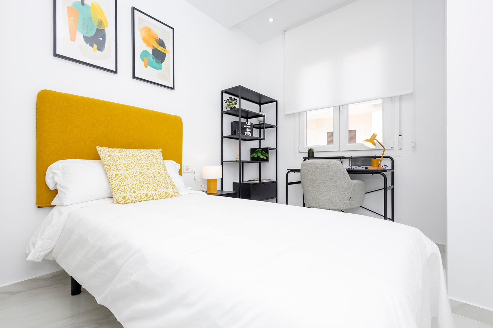 Im charmanten Ort Jacarilla gelegen, bietet diese Wohnanlage eine Auswahl an Wohnungen, die darauf ausgelegt sind, den Bedürfnissen derjenigen gerech