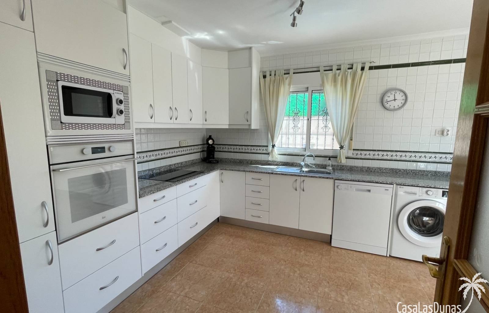 Casa Montenas ist das ideale Urlaubsziel für alle, die sowohl Komfort als auch Privatsphäre im Herzen der wunderschönen spanischen Landschaft suchen.