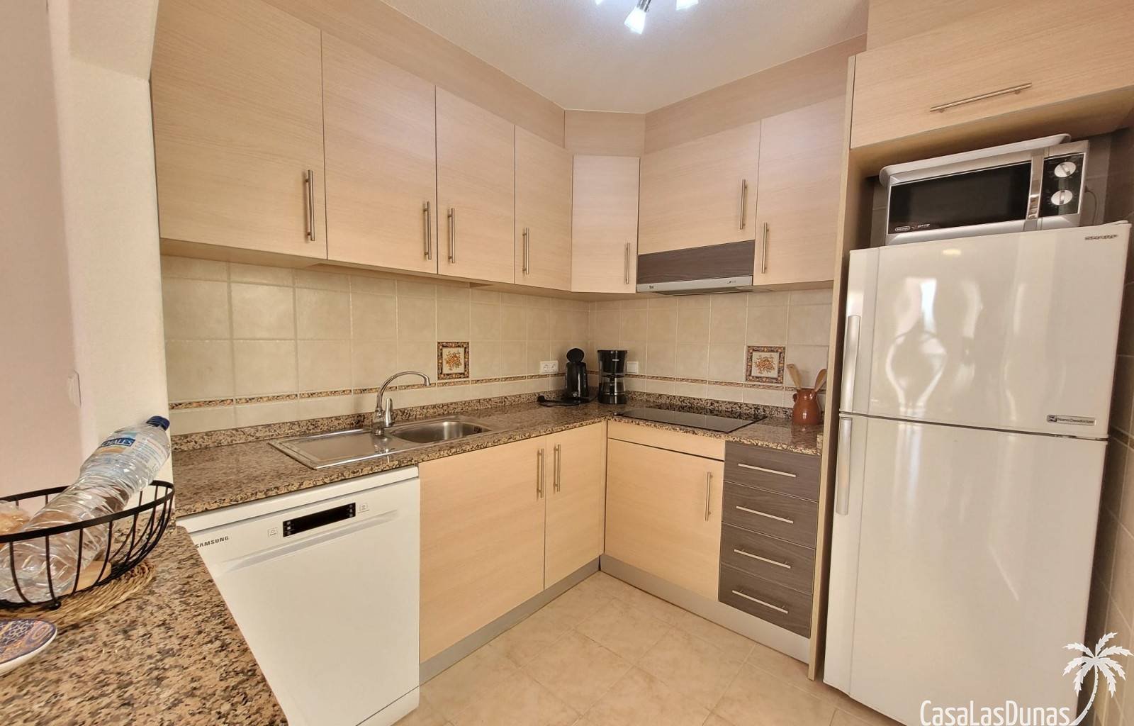 Casa de Cerro ist eine charmante Ferienunterkunft, die alles bietet, was Sie für einen erholsamen und komfortablen Urlaub benötigen. Dieses Gebäude v