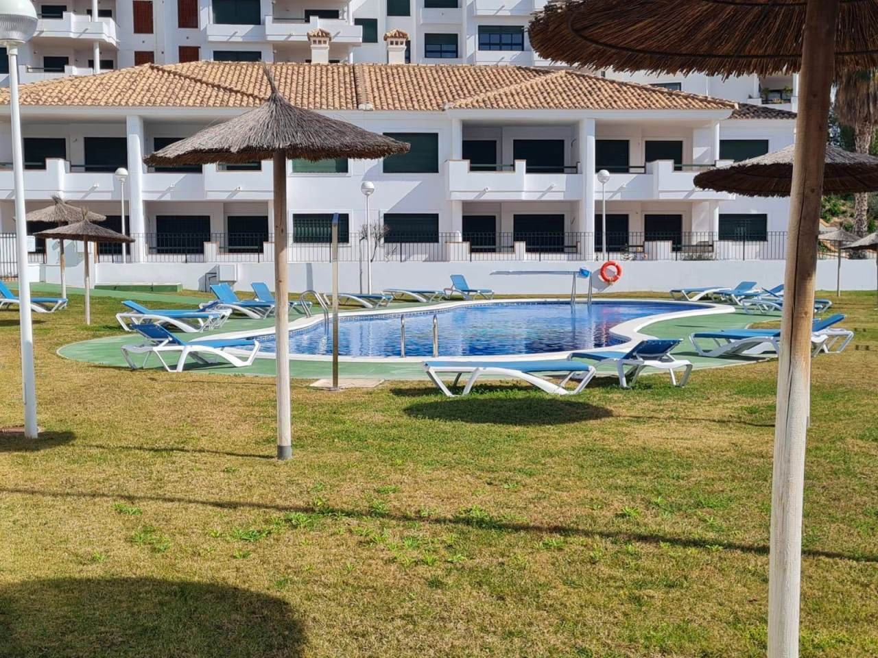 Bezugsfertige Wohnungen zu verkaufen – Lomas de Campoamor, Orihuela Costa – inklusive Haushaltsgeräte und Klimaanlage!
Entdecken Sie eine a