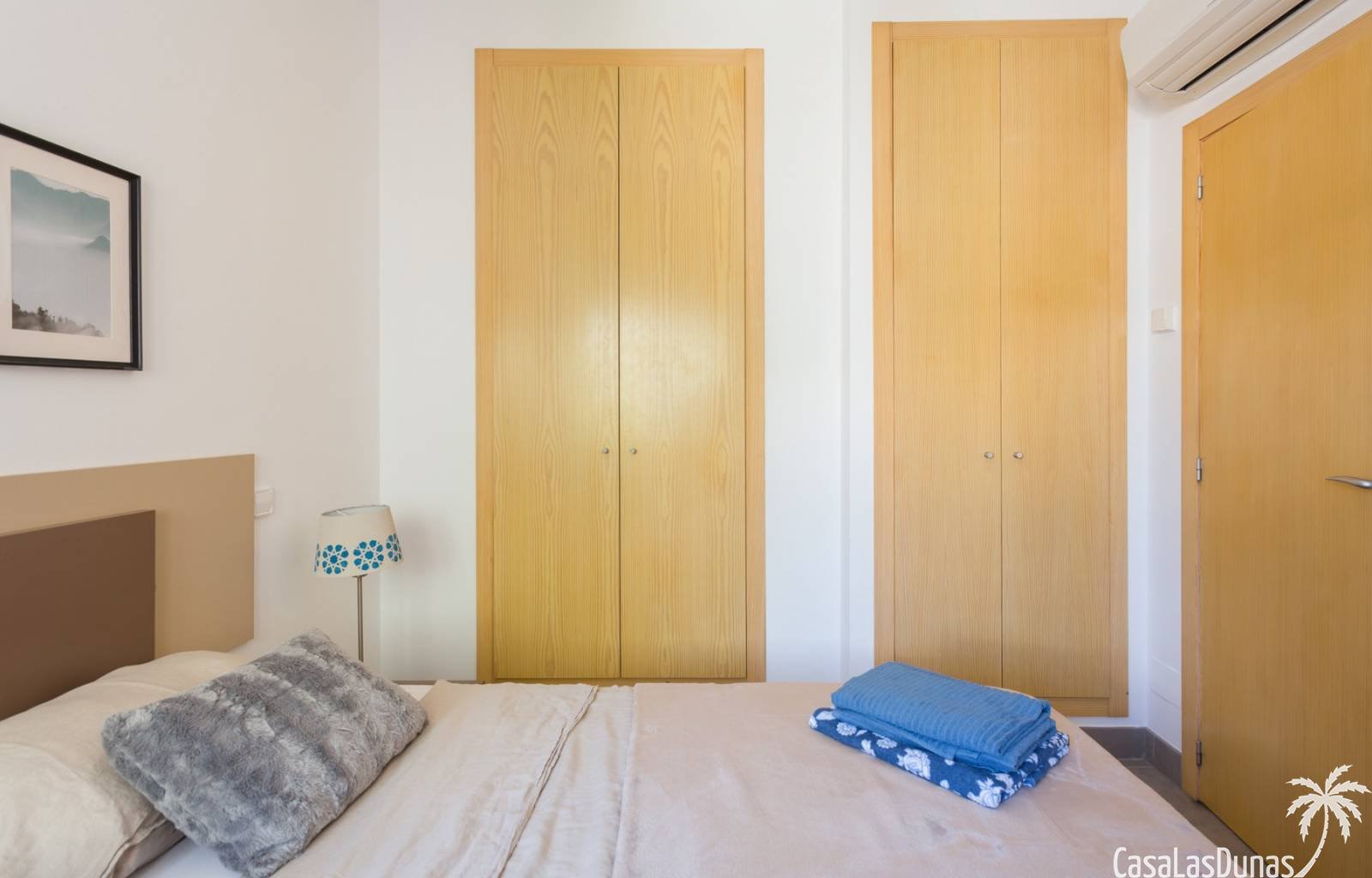 Diese wunderschöne Villa liegt auf der Südseite des Berges La Sella und ist ideal für diejenigen, die einen erholsamen und ruhigen Urlaub verbringen