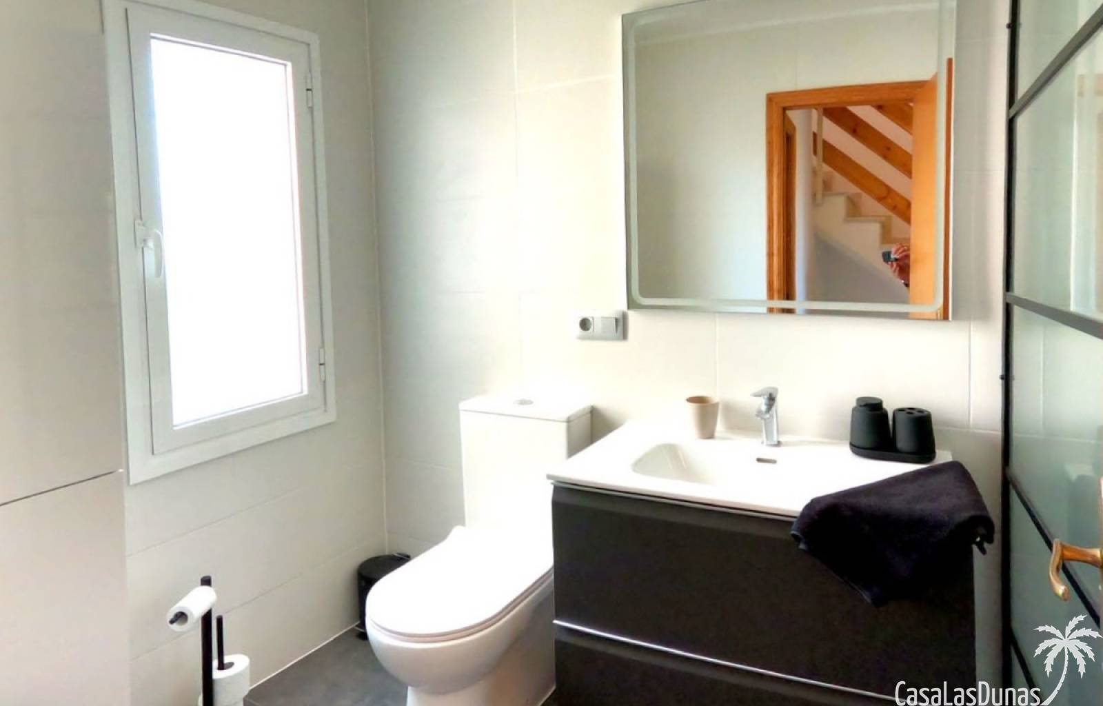 Dieses wunderschön renovierte Haus bietet die ideale Unterkunft für einen unvergesslichen Urlaub mit Familie oder Freunden. Das Haus erstreckt sich ü