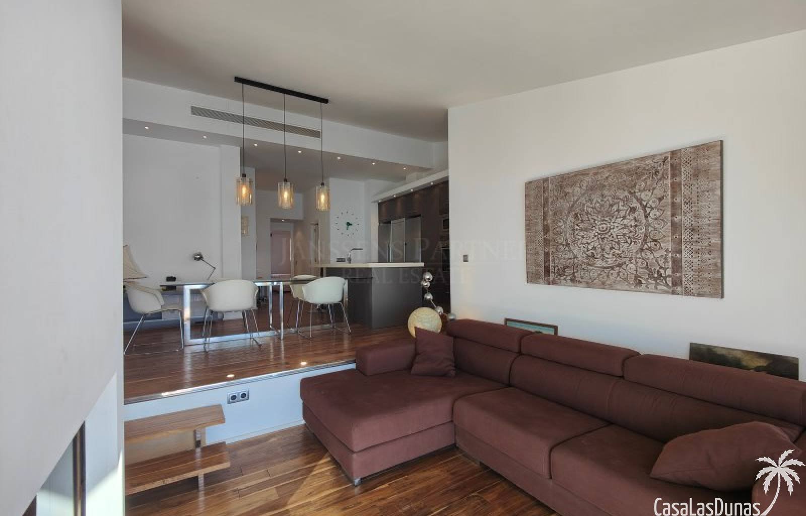 Diese Immobilie befindet sich in einer der exklusivsten und begehrtesten Wohngegenden von Altea und überzeugt durch eine hervorragende Lage. Nur weni