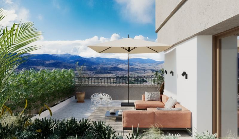 Gelegen im charmanten Dorf Hondón de las Nieves, bietet diese Wohnanlage eine Auswahl von 15 Wohnungen, darunter Apartments, Erdgeschosswohnungen und