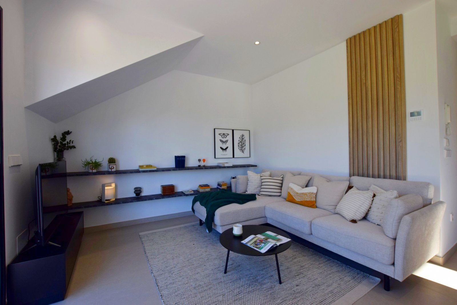 In der exklusiven Gegend von Los Guardianes gelegen, bietet dieses Wohnresort eine Auswahl von 14 Immobilien, darunter Wohnungen, ground-floor, low-b