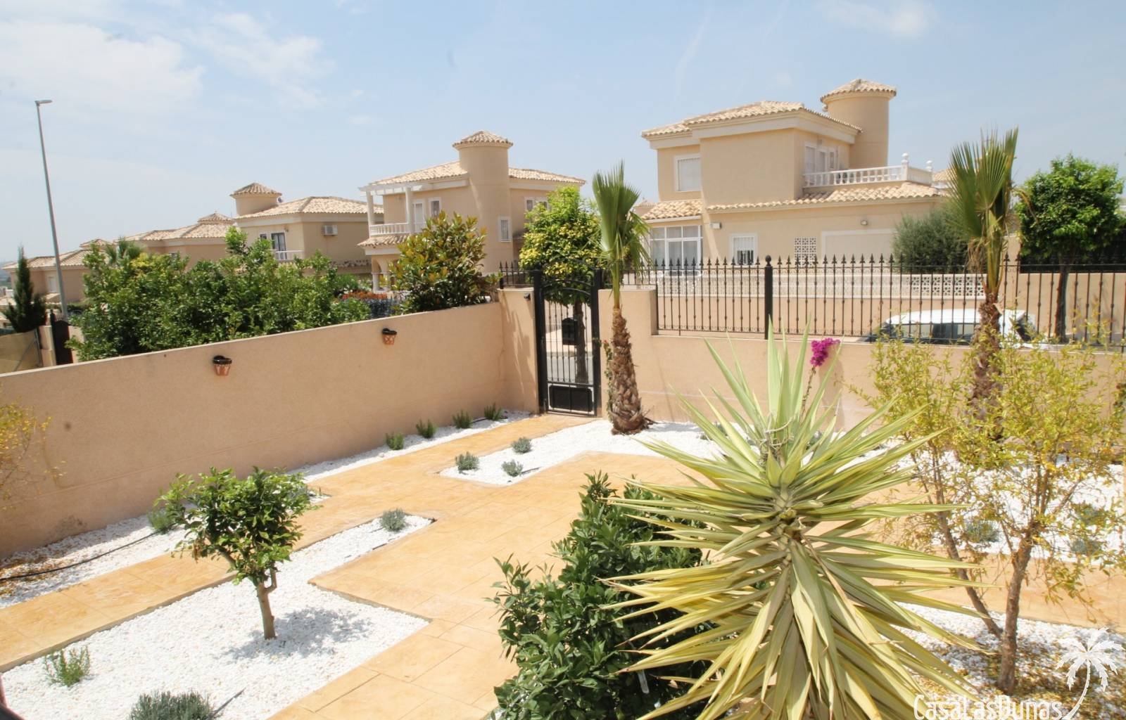 Casa Montenas ist das ideale Urlaubsziel für alle, die sowohl Komfort als auch Privatsphäre im Herzen der wunderschönen spanischen Landschaft suchen.