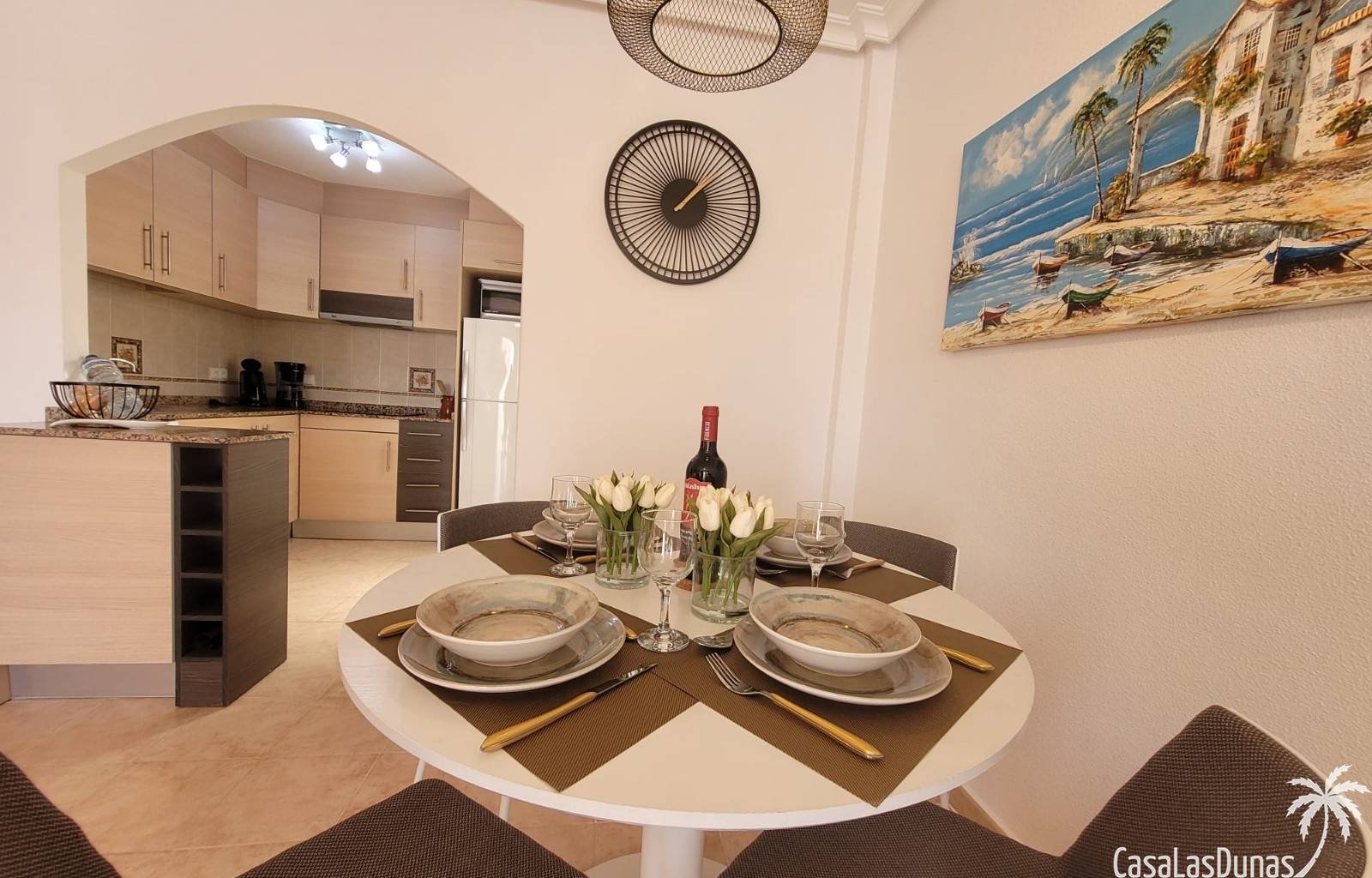 Casa de Cerro ist eine charmante Ferienunterkunft, die alles bietet, was Sie für einen erholsamen und komfortablen Urlaub benötigen. Dieses Gebäude v