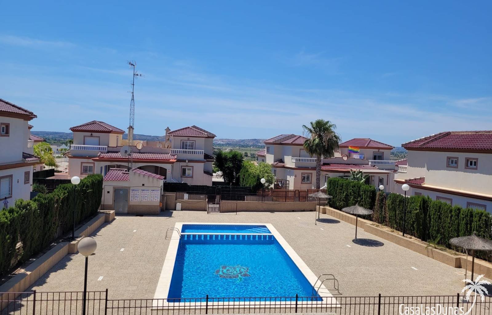 Casa de Cerro ist eine charmante Ferienunterkunft, die alles bietet, was Sie für einen erholsamen und komfortablen Urlaub benötigen. Dieses Gebäude v