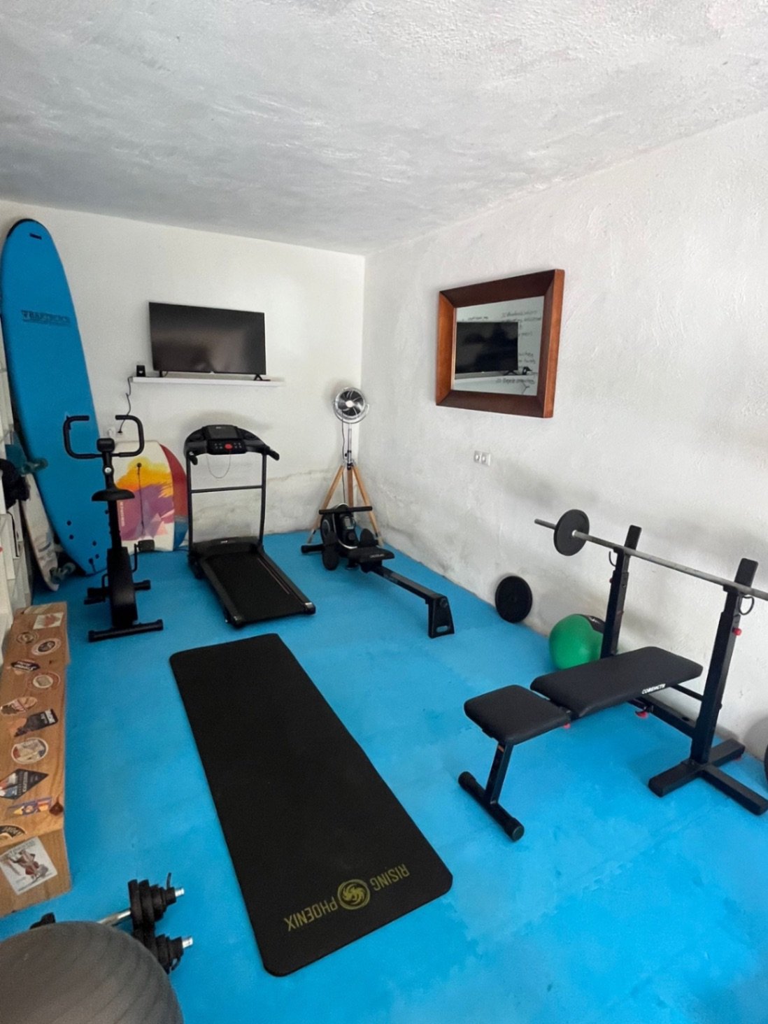 Dieses komplett möblierte Haus in einem perfekten Wartungszustand befindet sich in den ruhigen Hügeln von Olivella und bietet beeindruckende Ausblicke