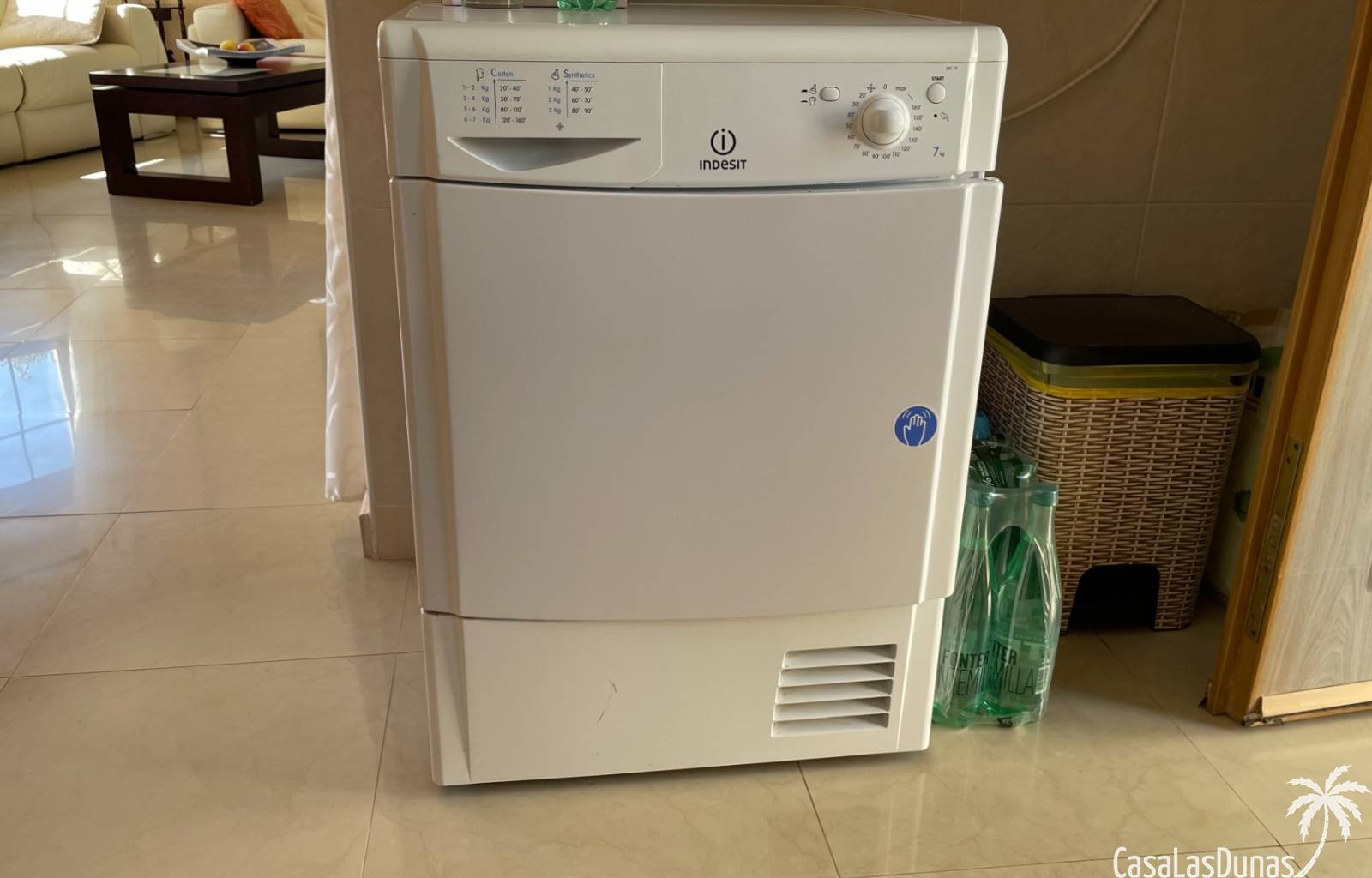 Die Villa Marina liegt in der charmanten Wohngegend La Marina in San Fulgencio und bietet eine Oase der Ruhe und des Luxus für alle, die ein einzigar