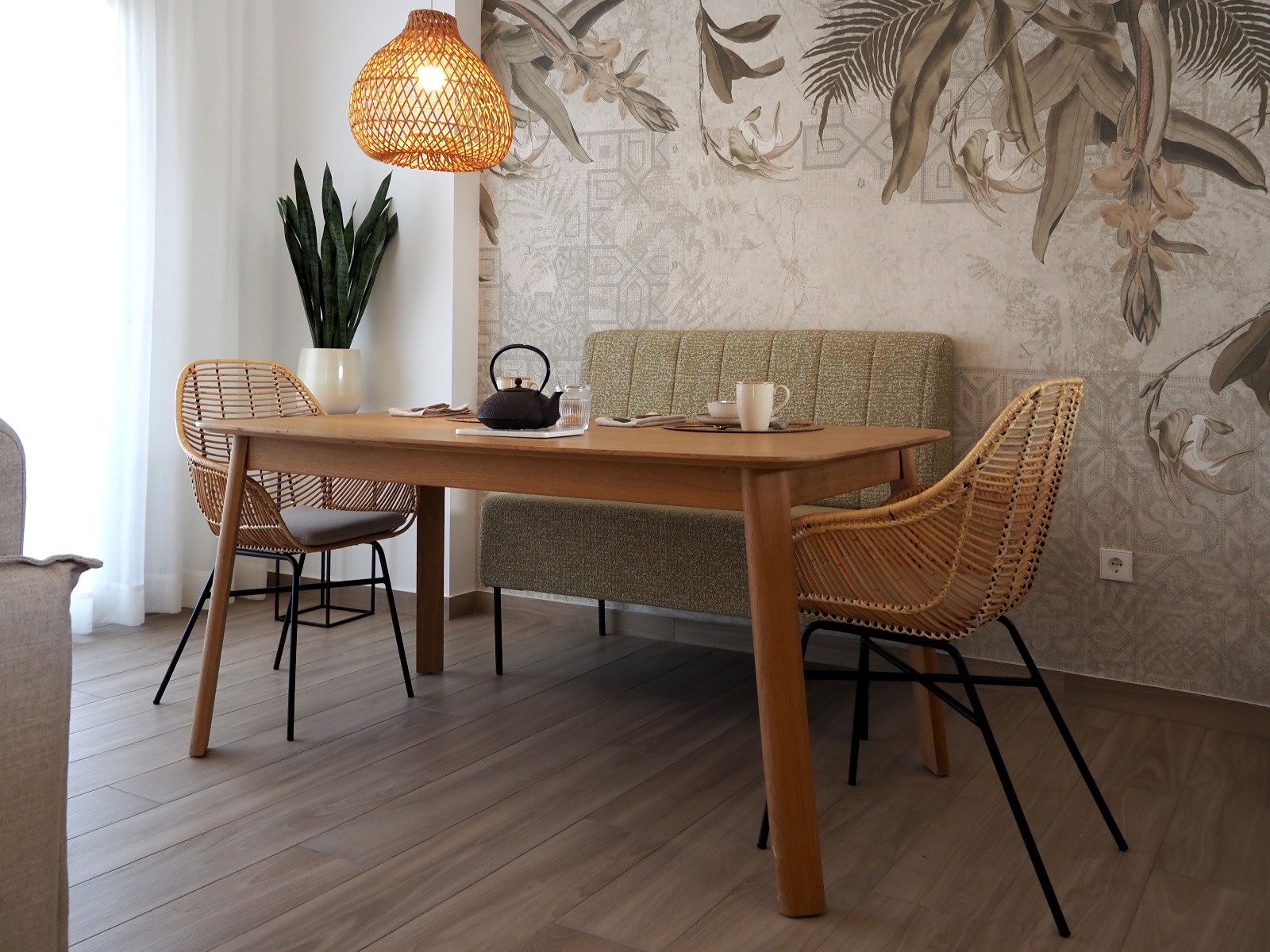 In der charmanten Stadt Orihuela gelegen, bietet diese Wohnanlage eine Vielzahl von Wohnmöglichkeiten, die unterschiedlichen Bedürfnissen und Lebenss