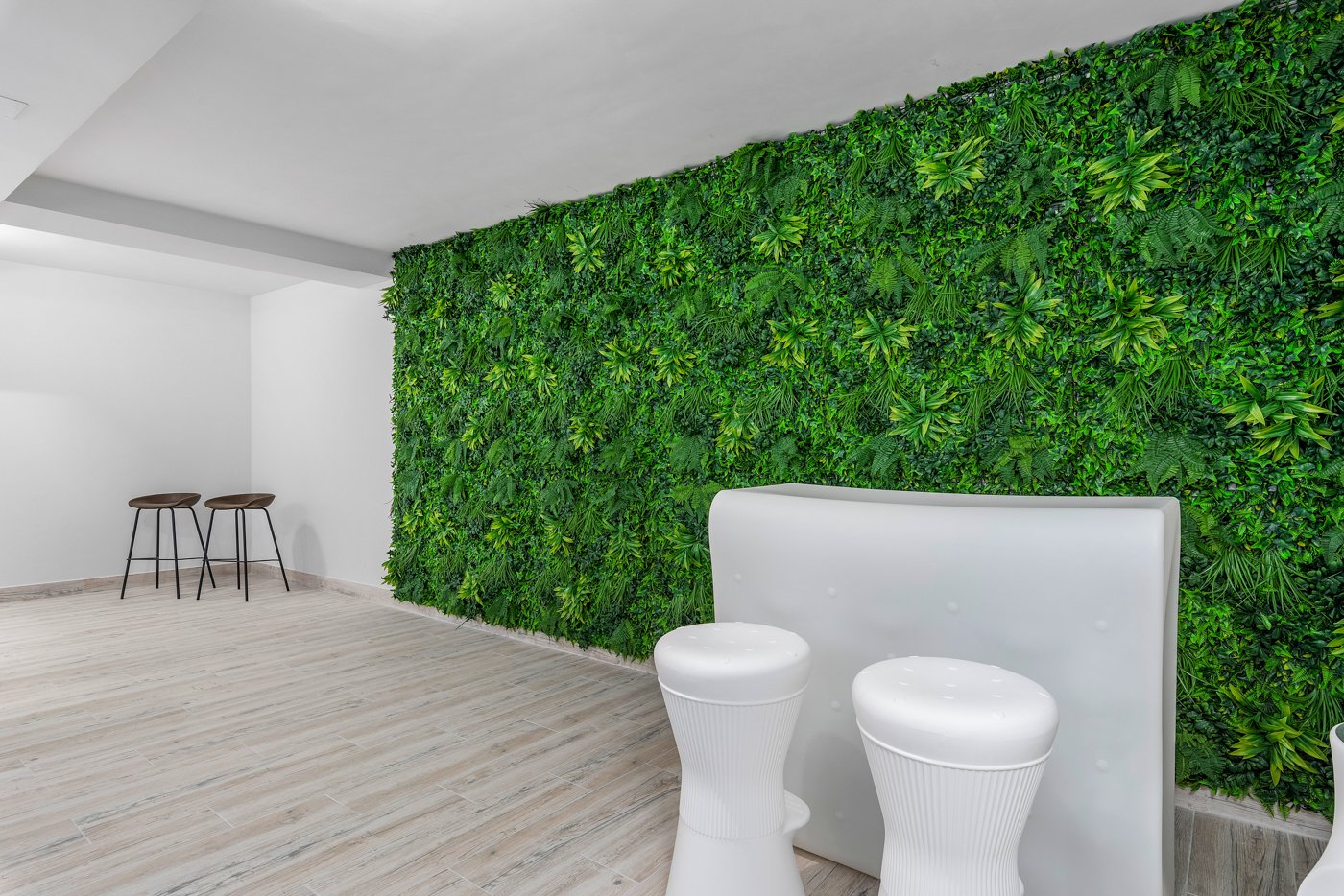  In der charmanten Stadt Ciudad Quesada gelegen, bietet diese exklusive Sammlung von 6 unabhängigen Immobilien eine privilegierte Umgebung mit Meerbli